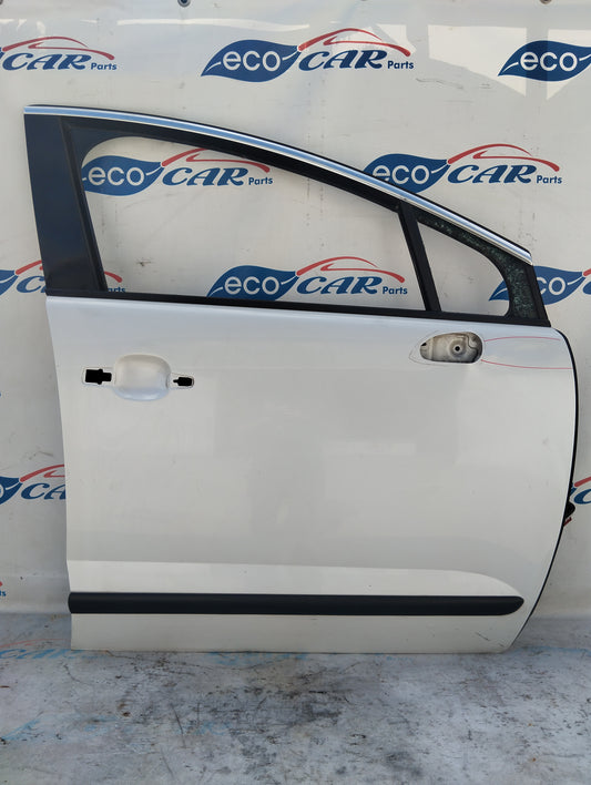 Weiße vordere rechte Tür Peugeot 3008 ecoAG5686