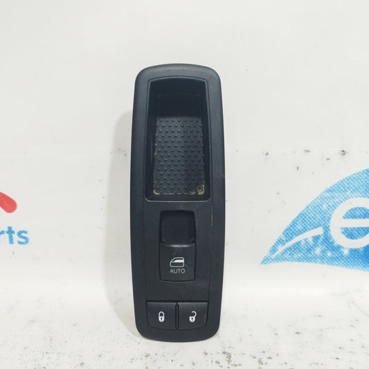 Pulsantiera anteriore dx Fiat Freemont 2012 Cod: 56046822AC ecoAC9071