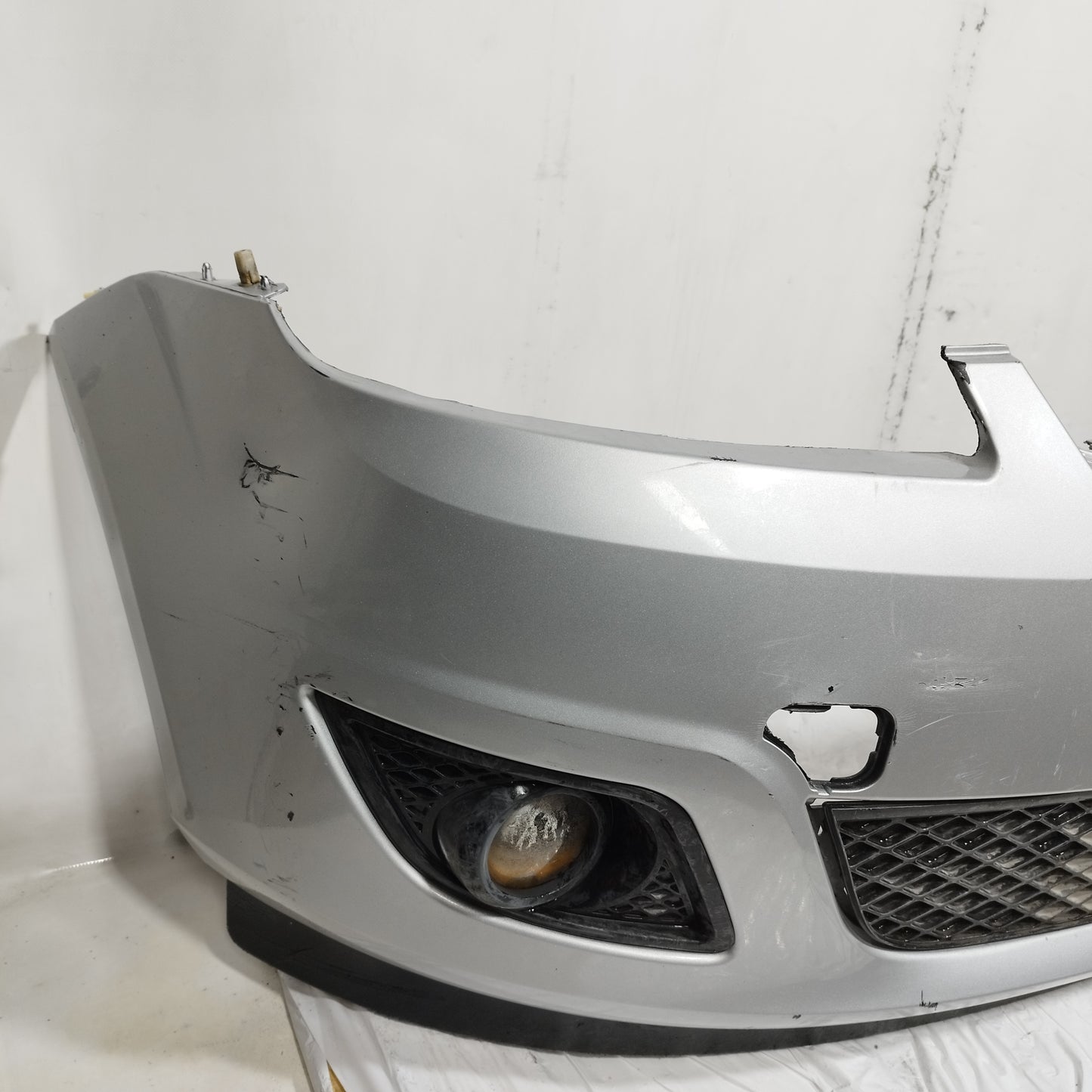 Paraurti anteriore grigio Ford Fiesta MK6 2005-2008 Restyling ecoAC15197
