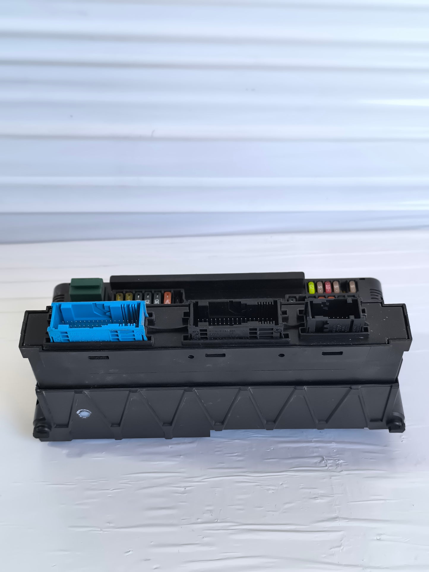 Centralina scatola fusibili Bmw serie 5 F10 / F11 2010-2013 cod: 9234421-01 ecoAG8514
