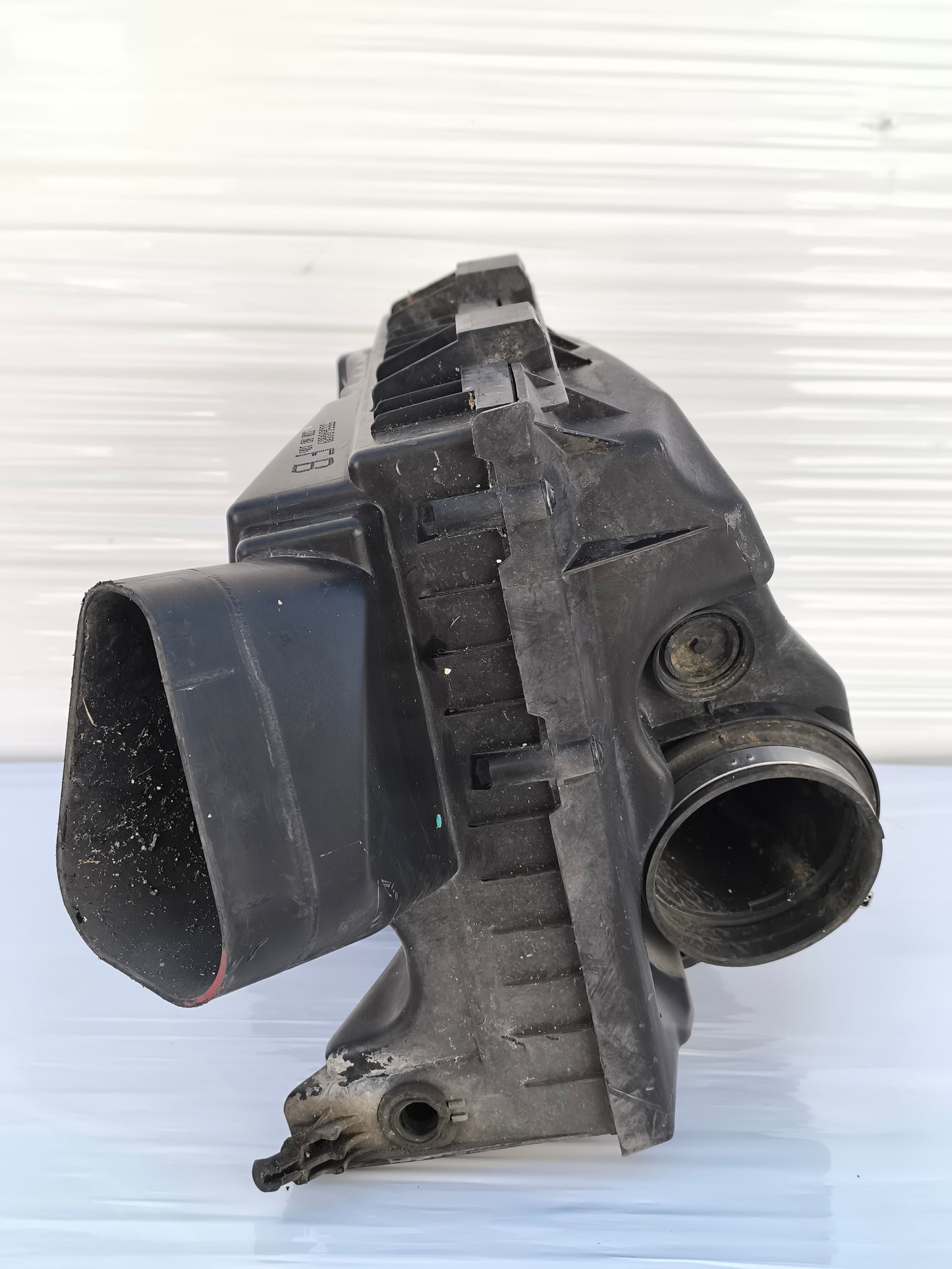 Scatola filtro aria Opel Insignia 2.0 D anno 2011 cod: 55560889 ecoAG7833