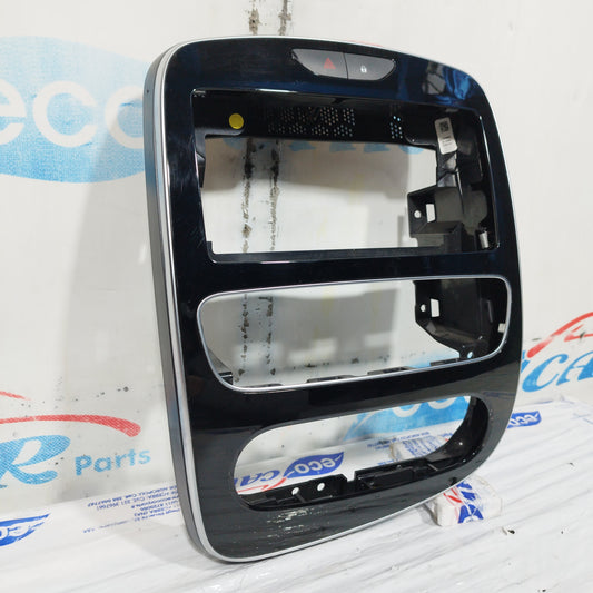 Consolle centrale Renault Clio 2017 Cod: 682605325R ecoAC10608