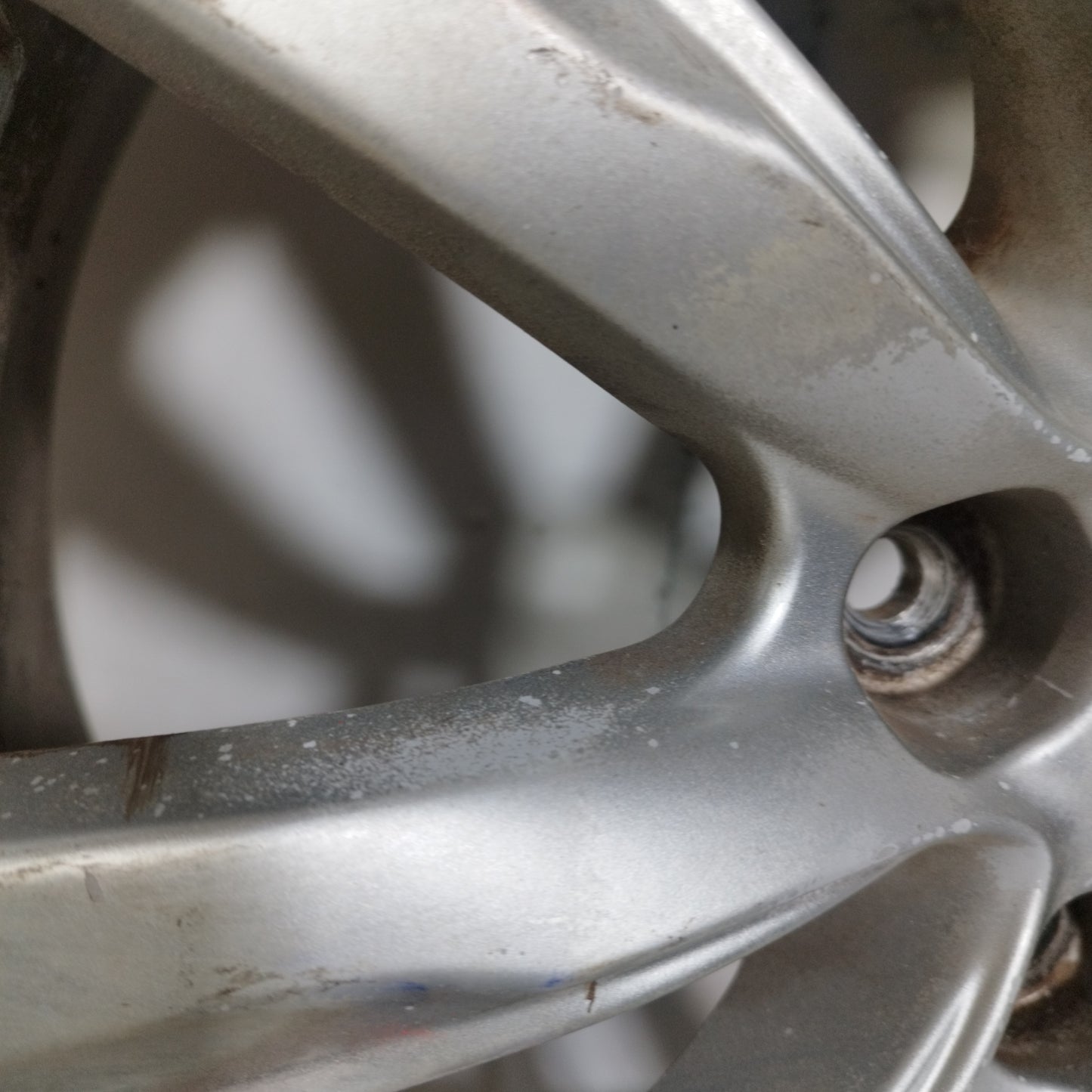 Alloy Wheels with Tires Kia Sorento 2012 ecoAC11656