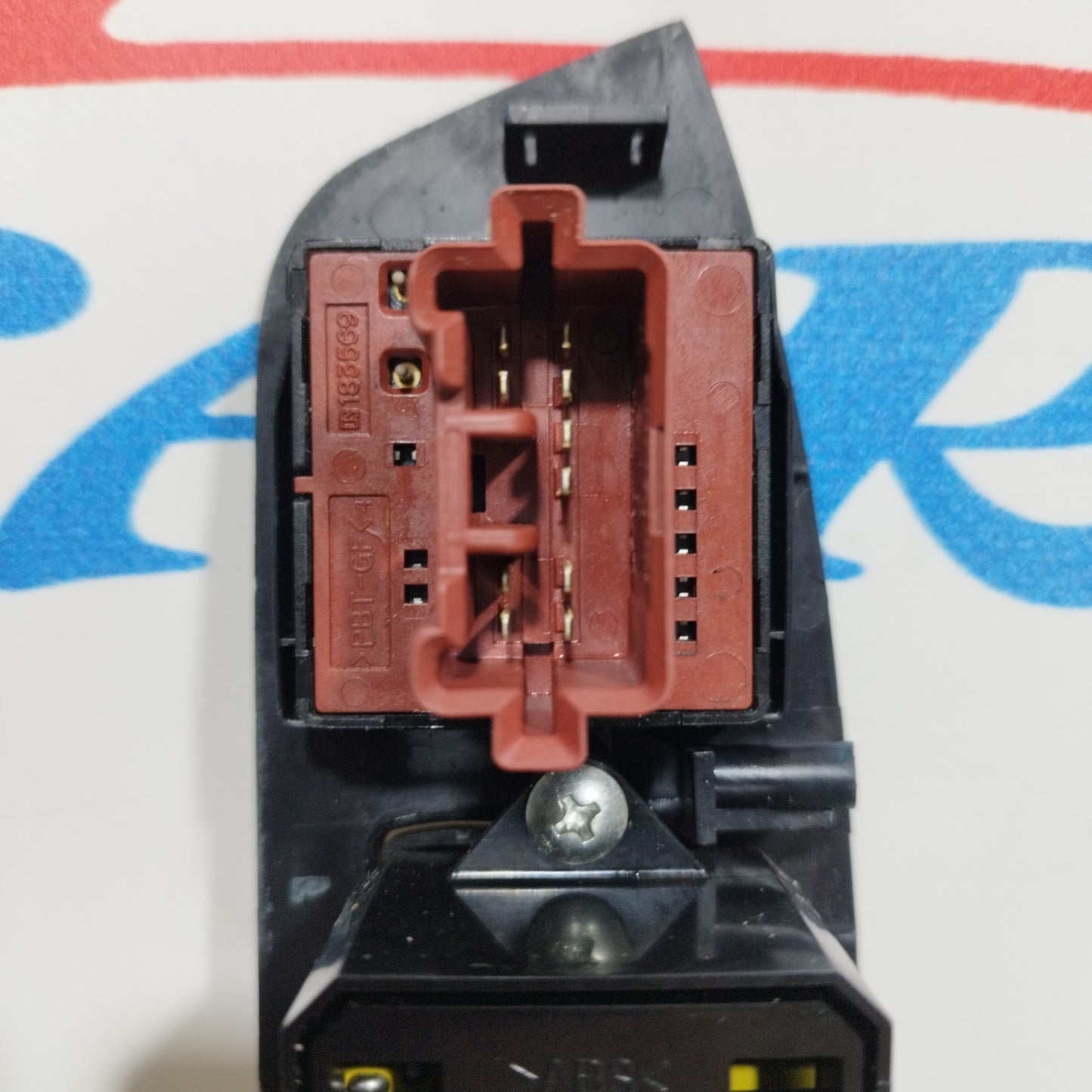 Front left button panel Peugeot 4007 2008 Code: 8608A185 ecoAC9135