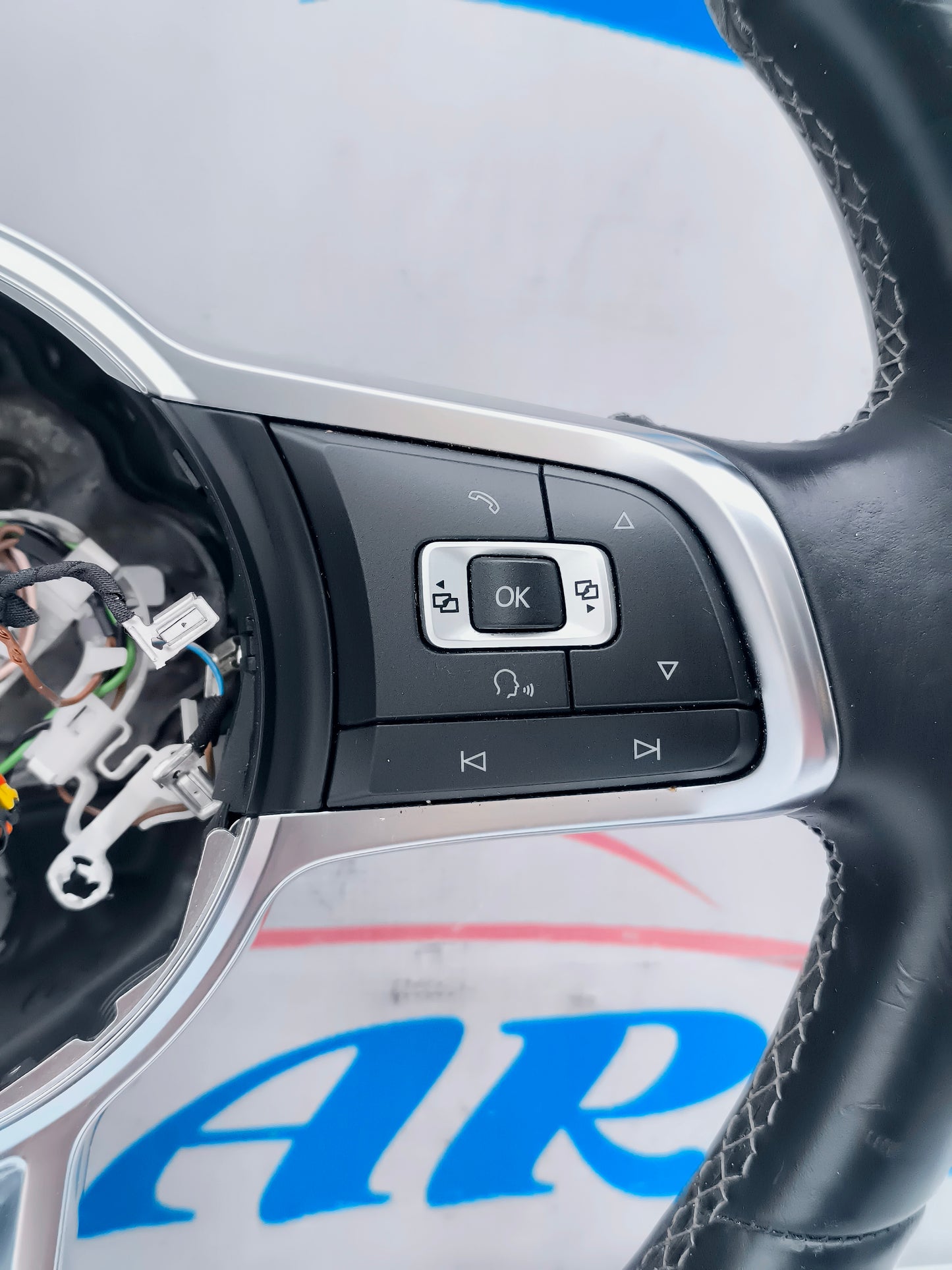 Volante Volkswagen Golf 7 (modello GTD) ecoAG6196