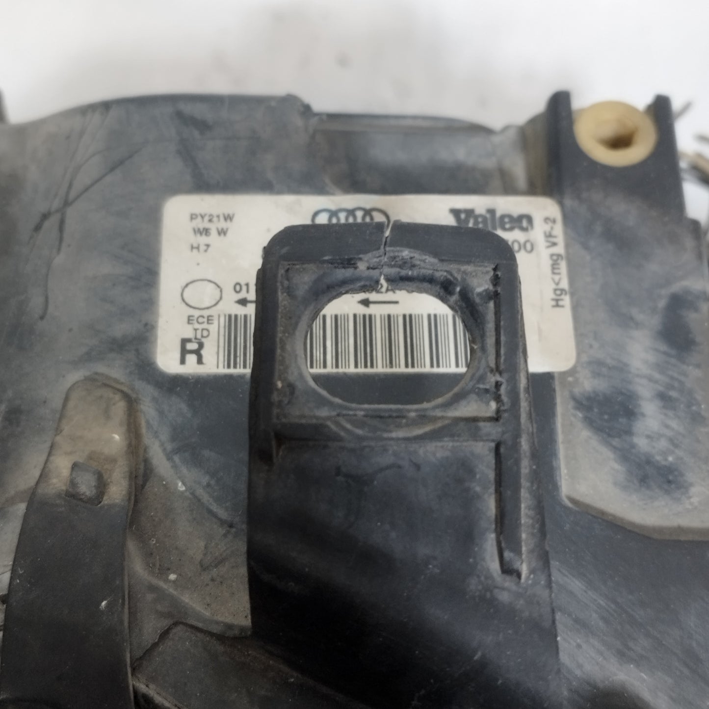 Fanale anteriore dx Audi A4 (B6) 2000-2004 cod: 8E0941004F ecoAC15315