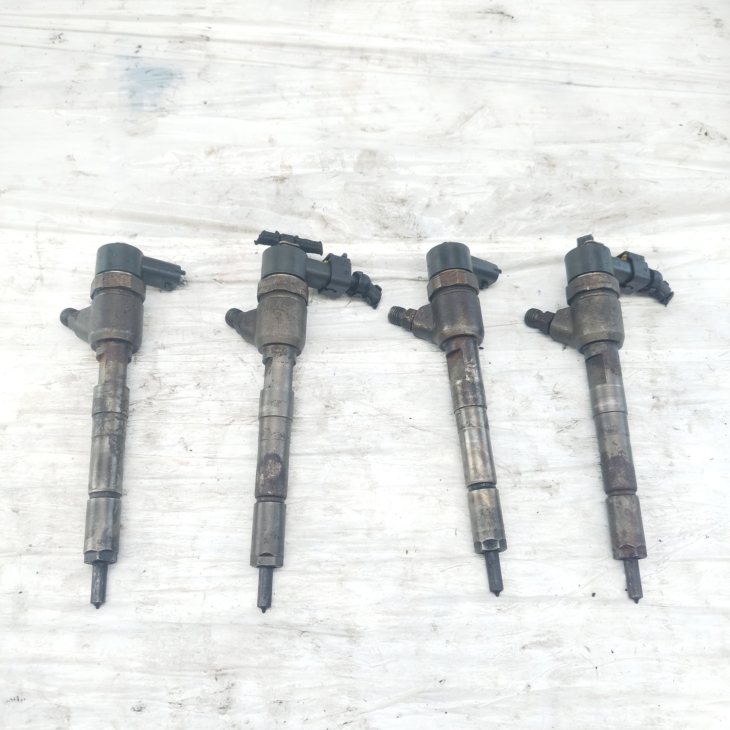 Iniettori Fiat Punto 1.3 MTJ 70CV 2003-2010 BOSCH cod: 0445110083 ecoAC16026