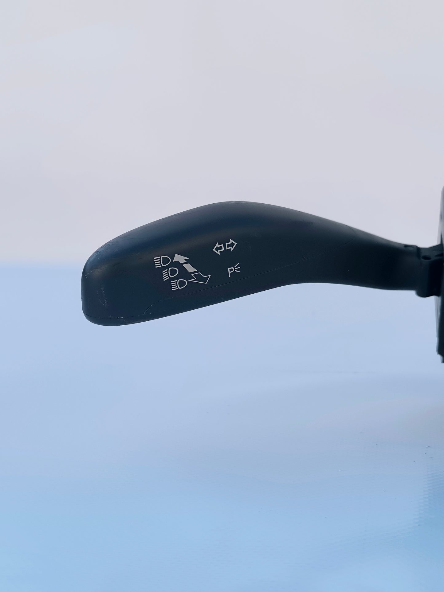 Volkswagen Polo 2010 headlight switch code 6q0953503ee ecoAG6393