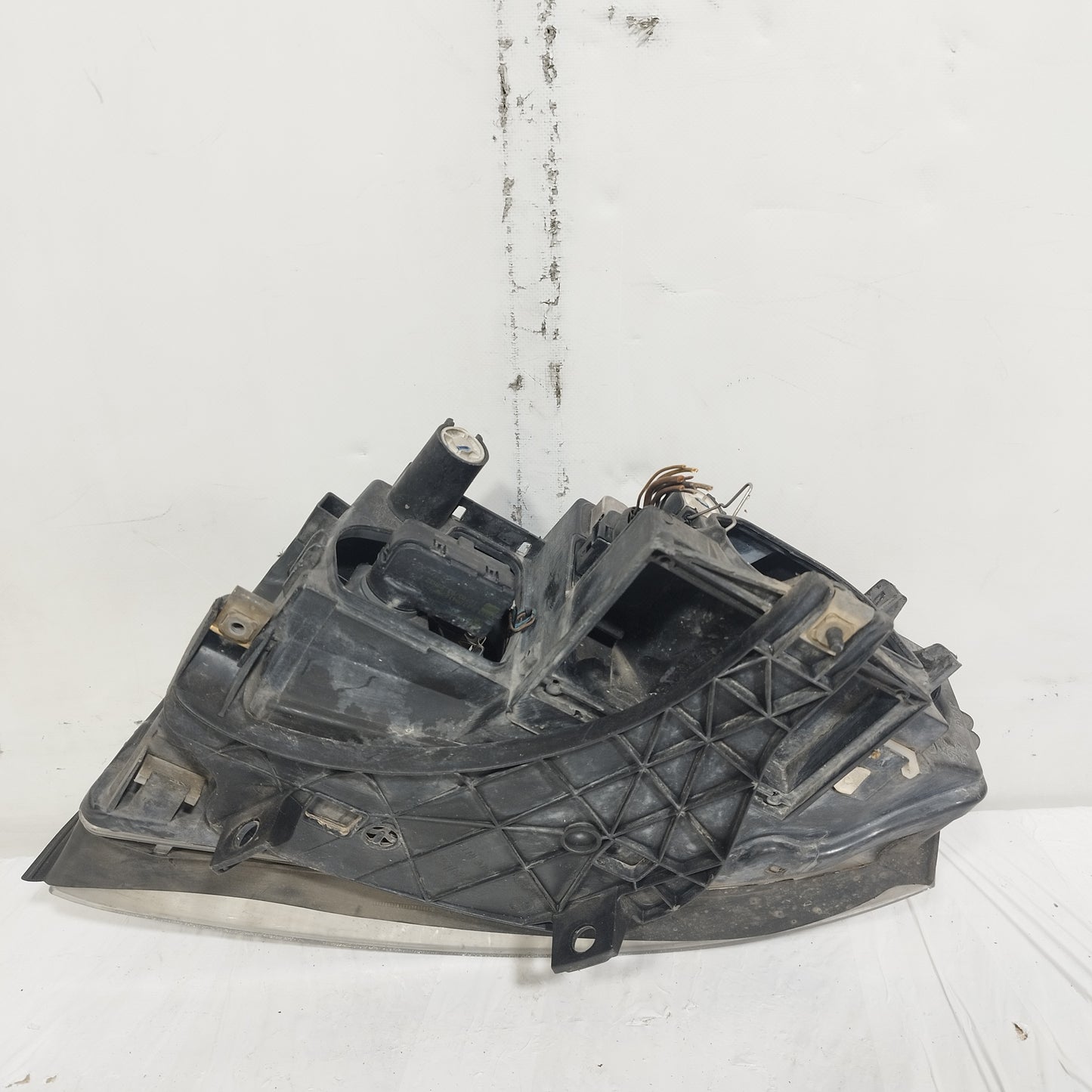Fanale anteriore dx Audi A4 (B6) 2000-2004 cod: 8E0941004F ecoAC15315