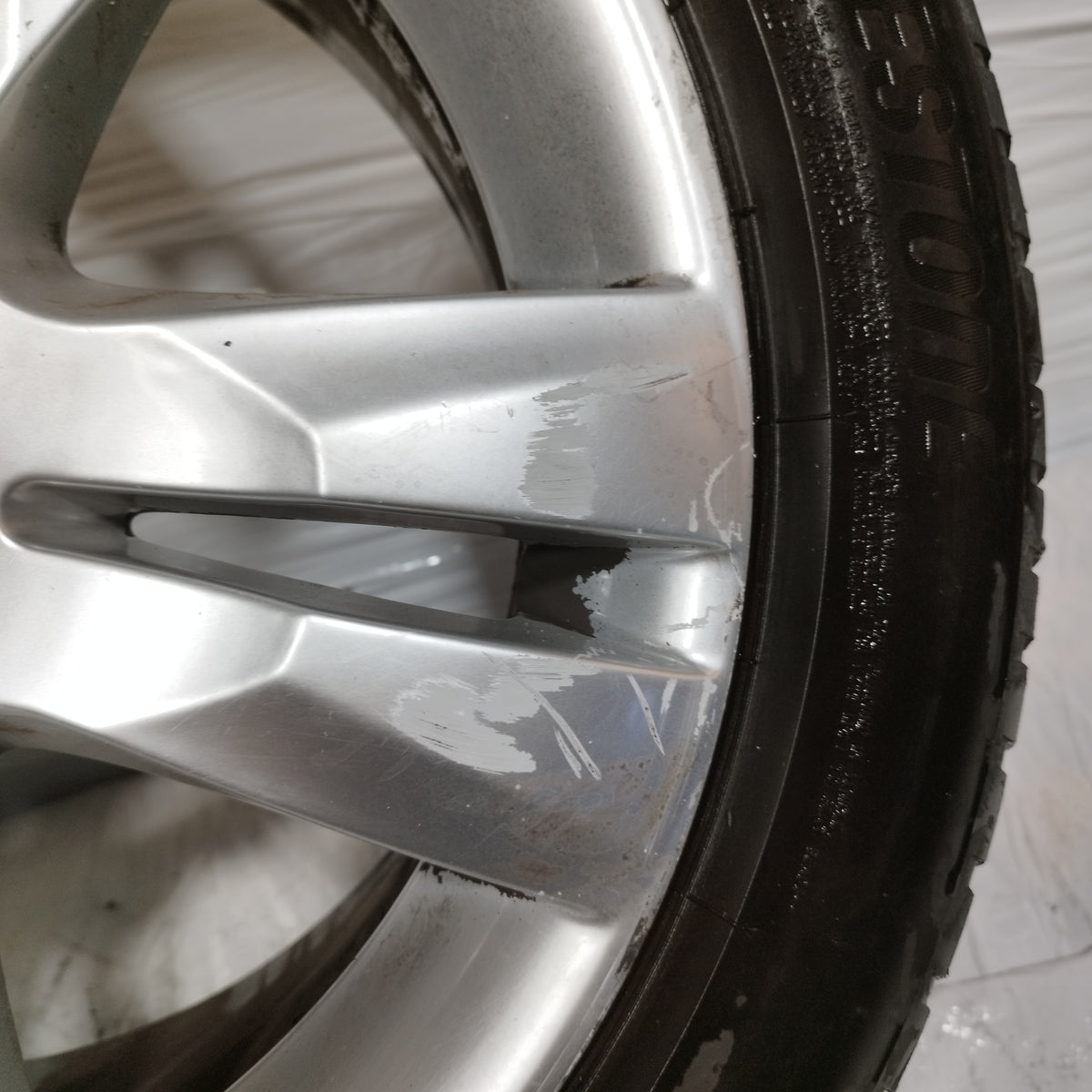 Cerchi in lega con gomme Peugeot 5008 I serie (T8) 2009-2016 ecoAC16910