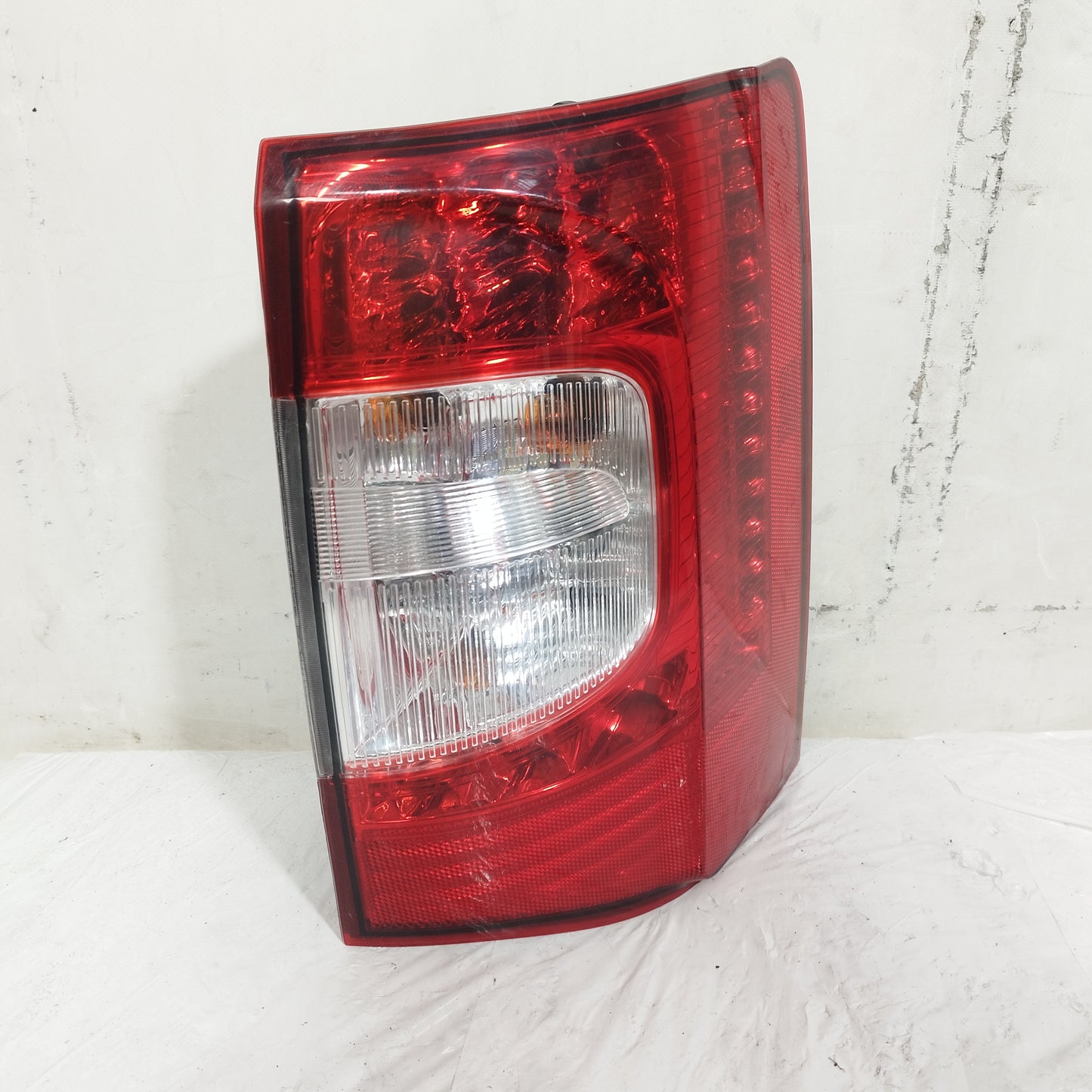 Fanale posteriore dx a led Lancia Voyager (404) 2011-2015 ecoAC16737