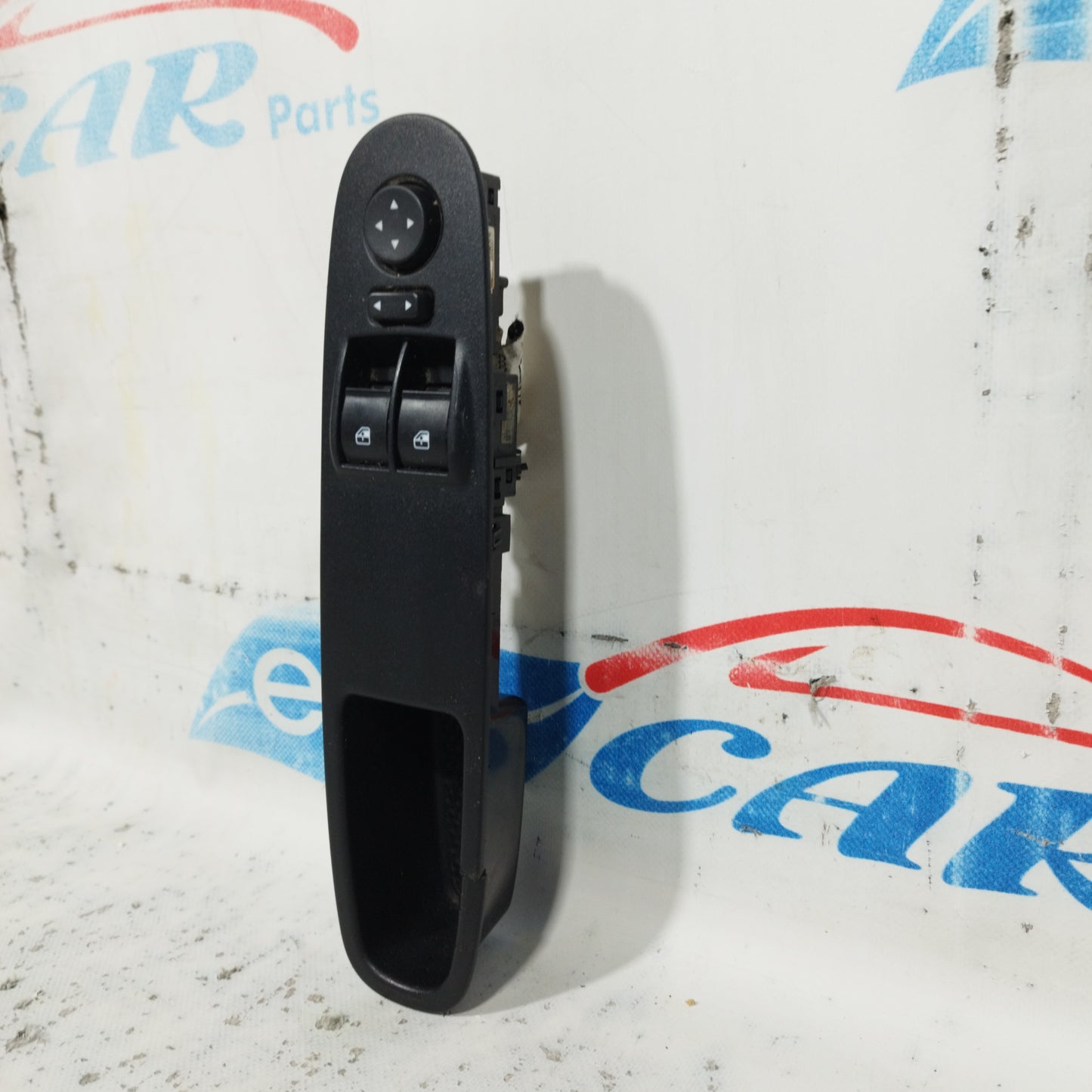 Tastenfeld vorne links Fiat Punto Evo 2012 ecoAC10269