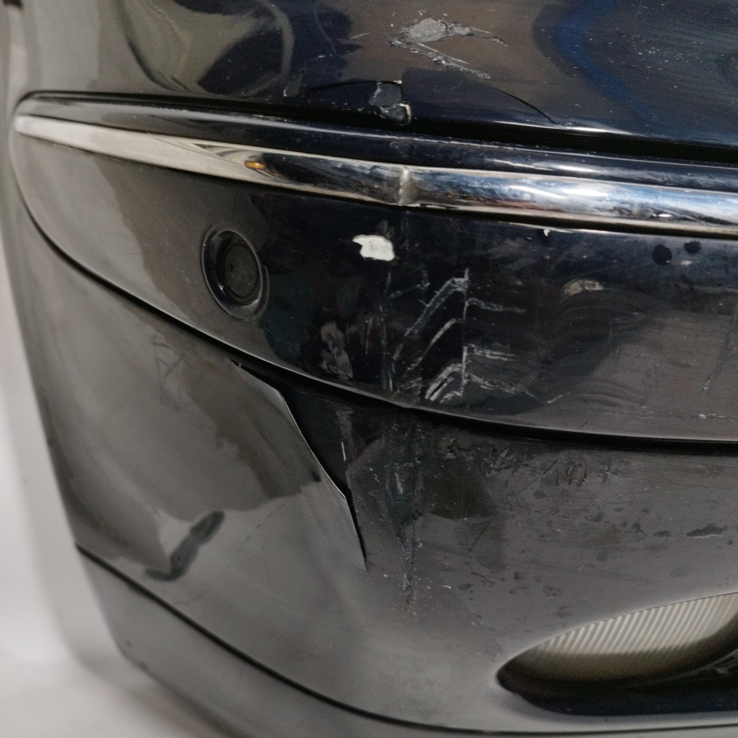 Midnight Blue Front Bumper Mercedes C-Class W203 2005 ecoAC11585