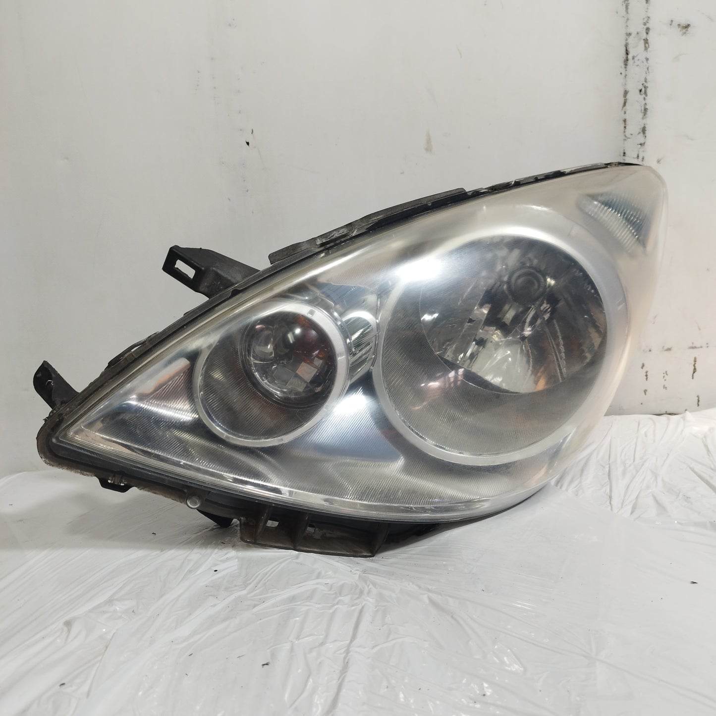 Fanale anteriore sx Nissan Note 2010 cod: 26060BH10B ecoAC15923