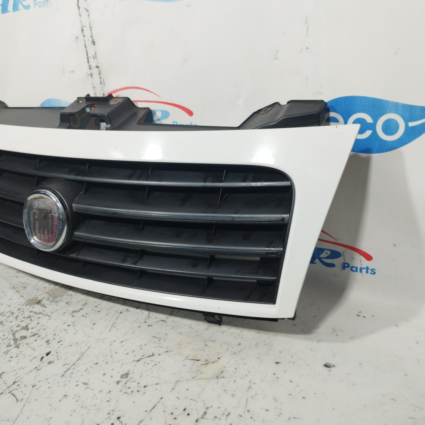 Mascherina centrale bianca Fiat scudo 2008 ecoAC8924