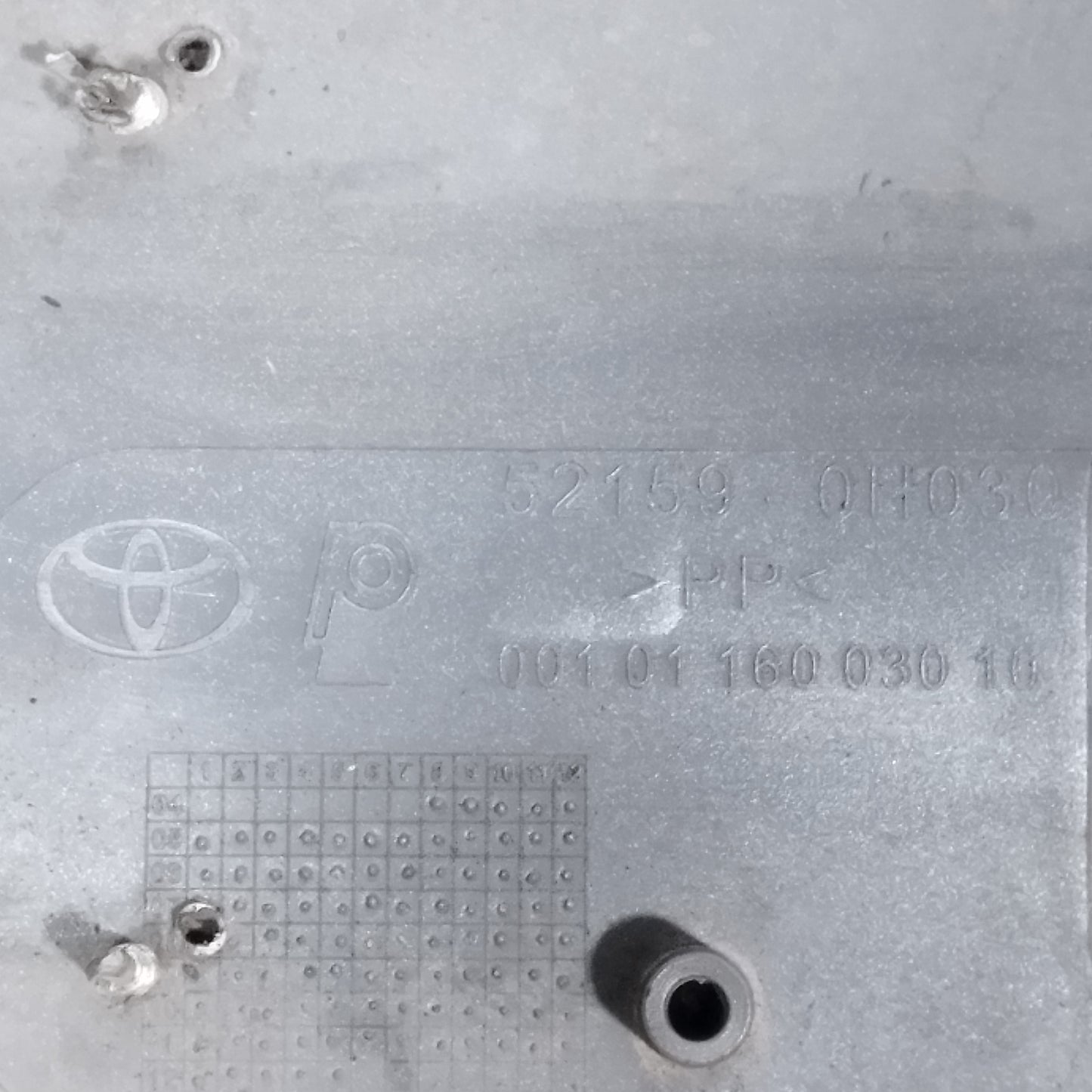 Paraurti posteriore grigio Toyota Aygo 2005-2014 cod: 52159-0H030 ecoAC16146