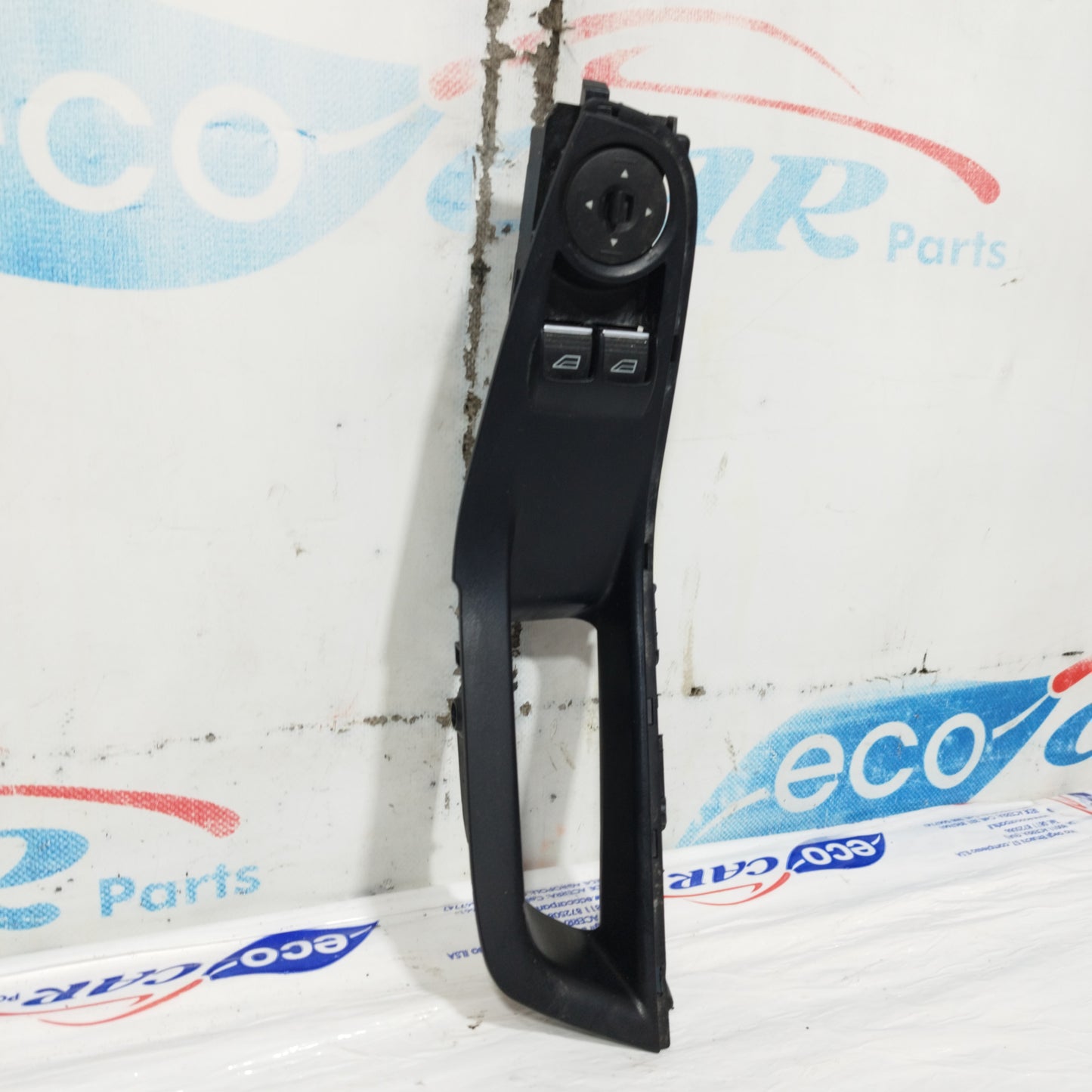 Pulsantiera anteriore sx Ford Fiesta 2012 Cod: 3S010109291 ecoAC11124