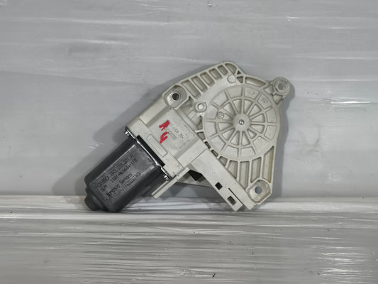 Motorino alzavetri porta anteriore sx Audi A4 (B8) (8k2 / 8k5) 2007-2015 cod: 8k0959801a ecoAG9976