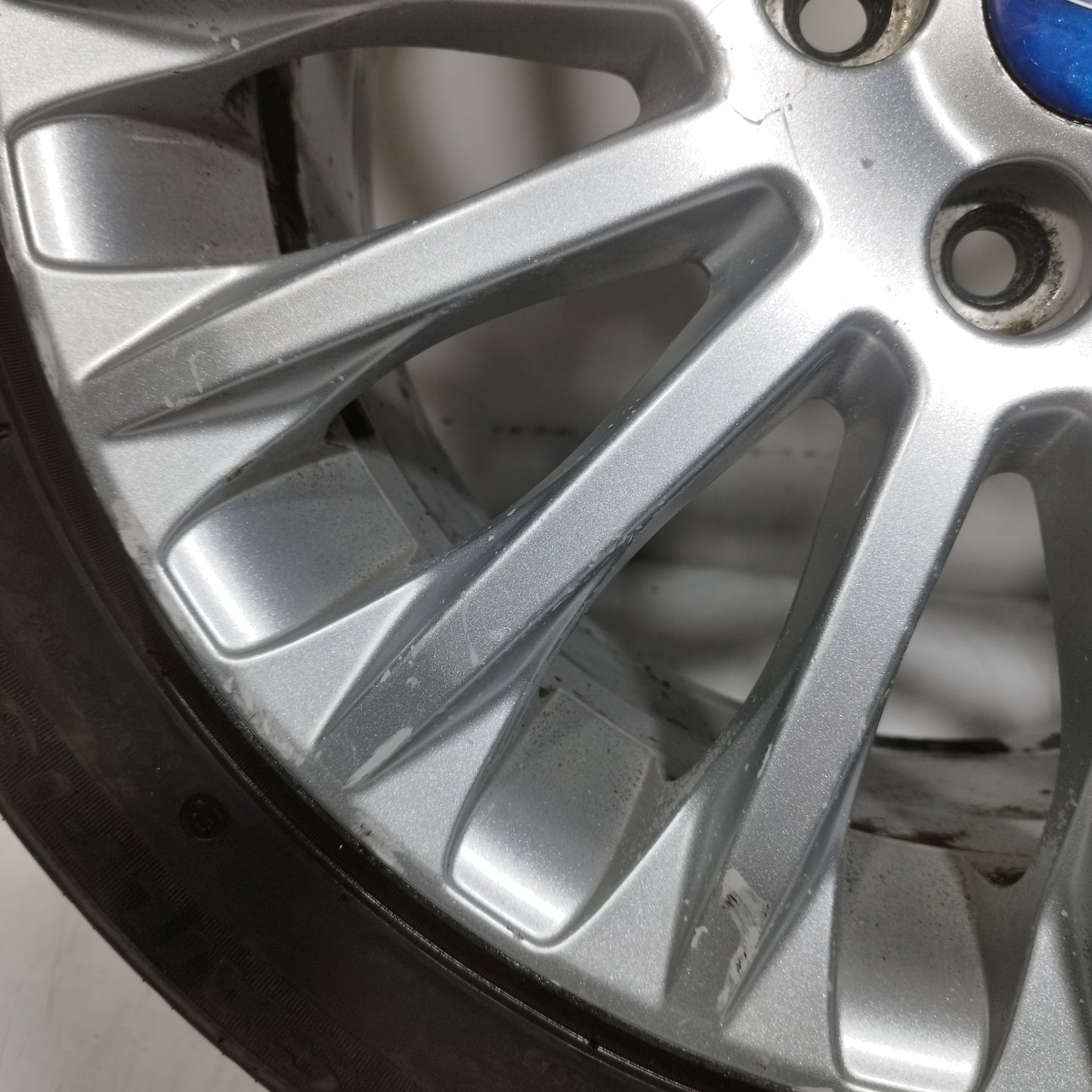 Cerchi in lega con gomme Ford C-Max 2010-2019 ecoAC15358
