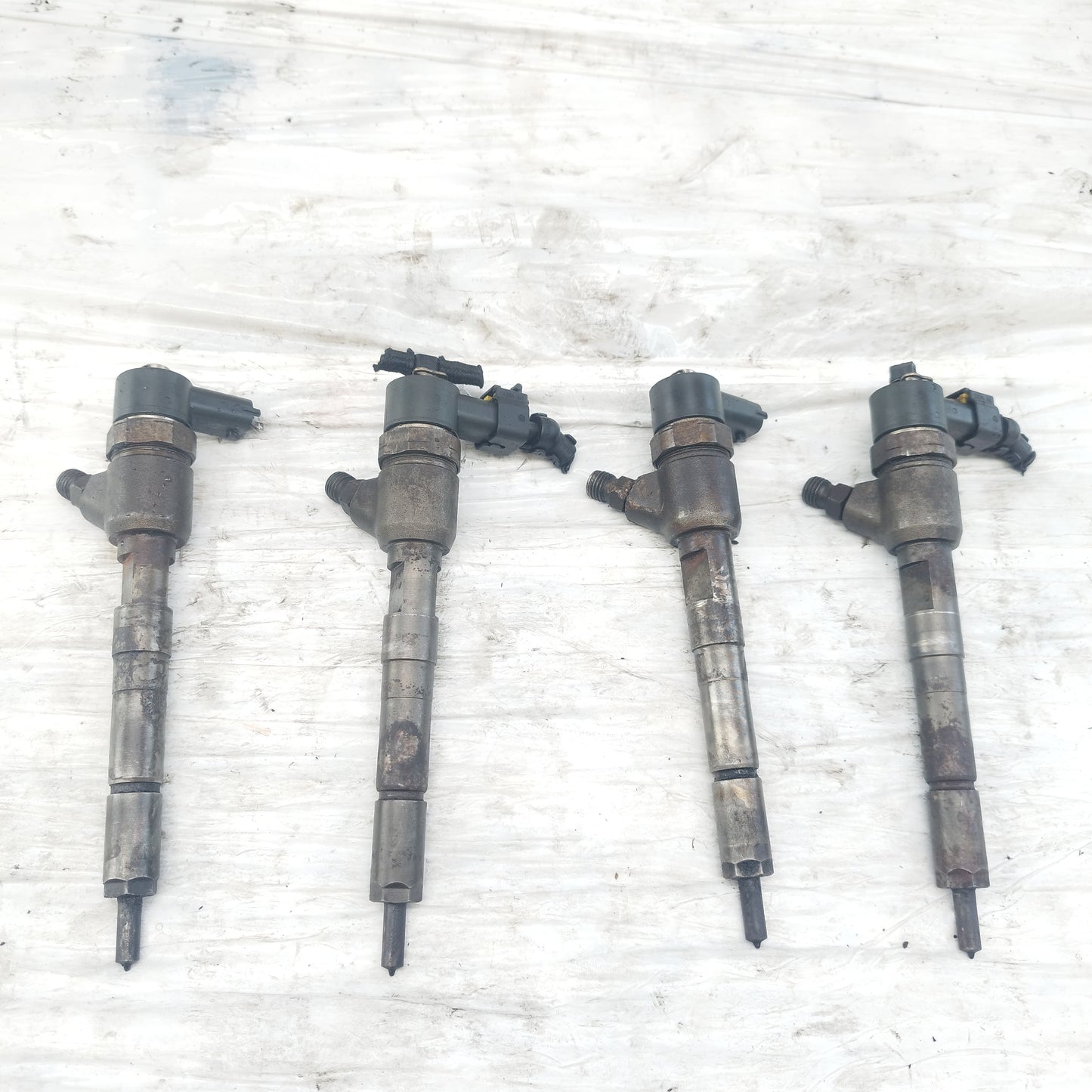 Iniettori Fiat Punto 1.3 MTJ 70CV 2003-2010 BOSCH cod: 0445110083 ecoAC16026