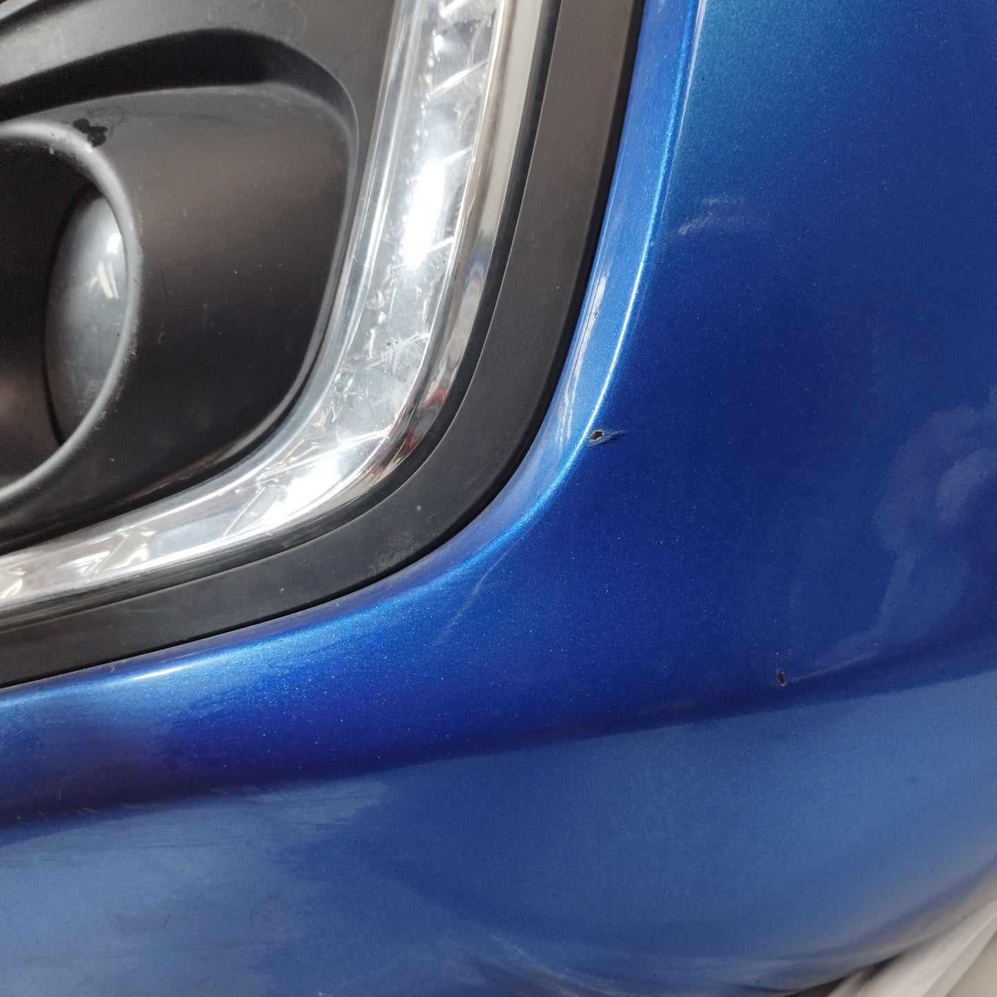 Lamierato anteriore blu elettrico Suzuki Swift 2013 ecoAC13036