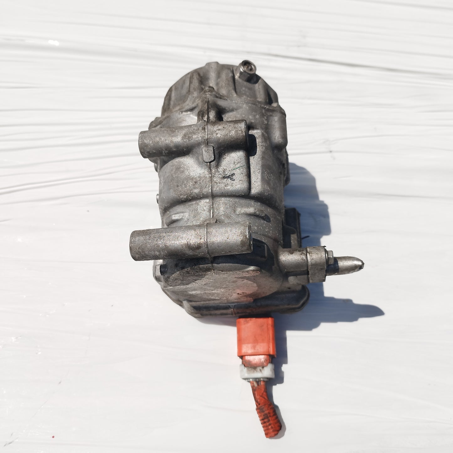 Compressore a / c Toyota Auris / Prius 1.8 B / Ibrida 2011 cod: 042200-0420 ecoAC15762