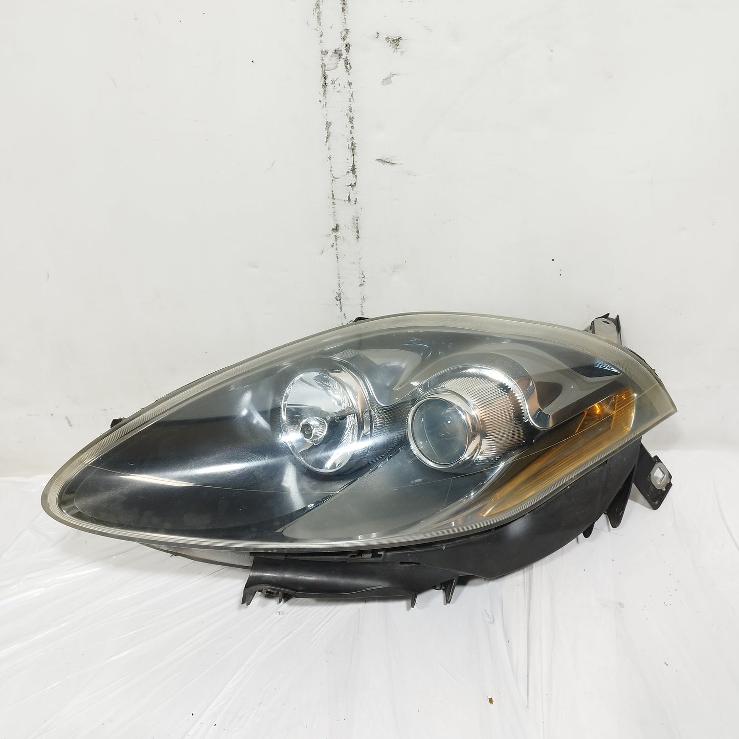 Fanale anteriore sx Fiat Croma (194) 2008-2011 Restyling cod: 51816979 ecoAC15435