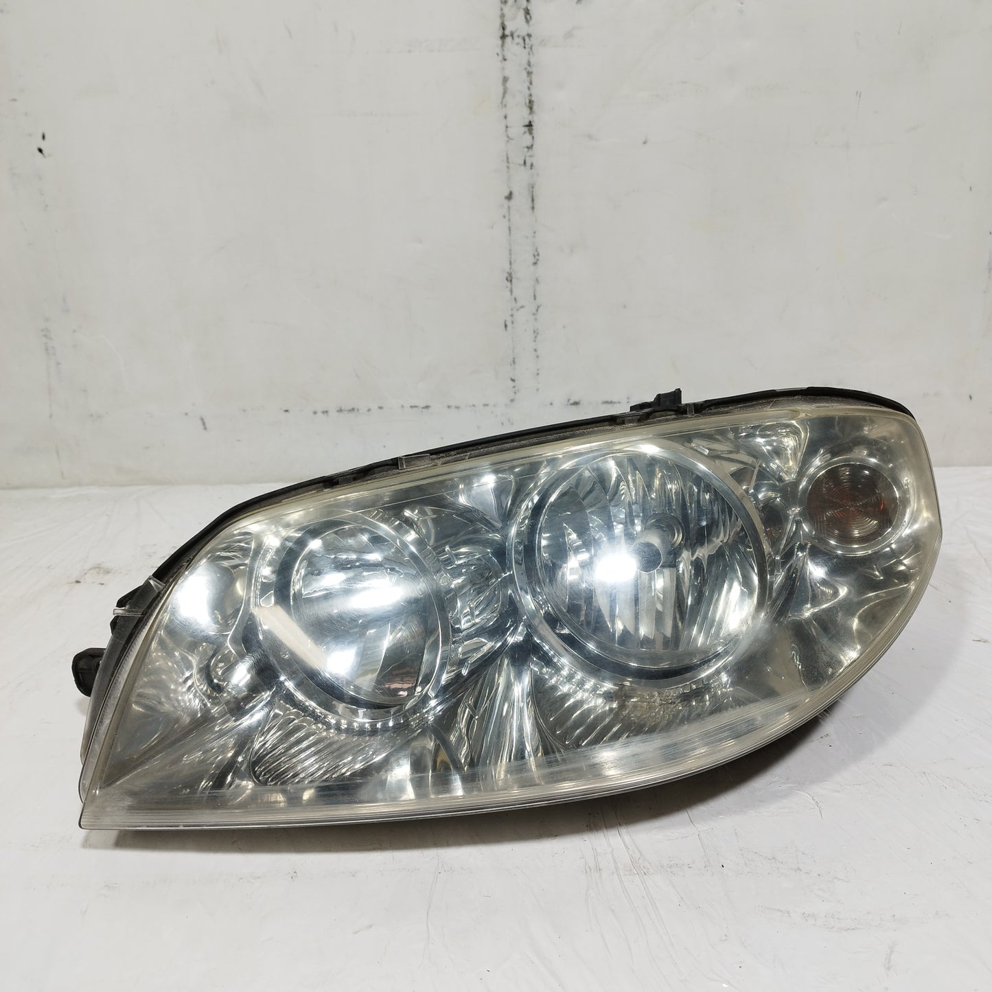 Fanale anteriore sx Fiat Punto 188 Restyling 2003-2010 cod: 89101066 ecoac15591