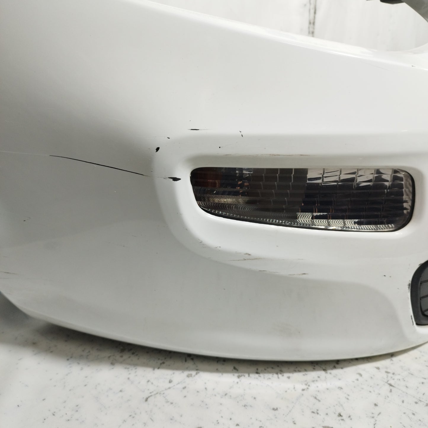 White Front Bumper Fiat Punto Evo 2012 ecoAC10011