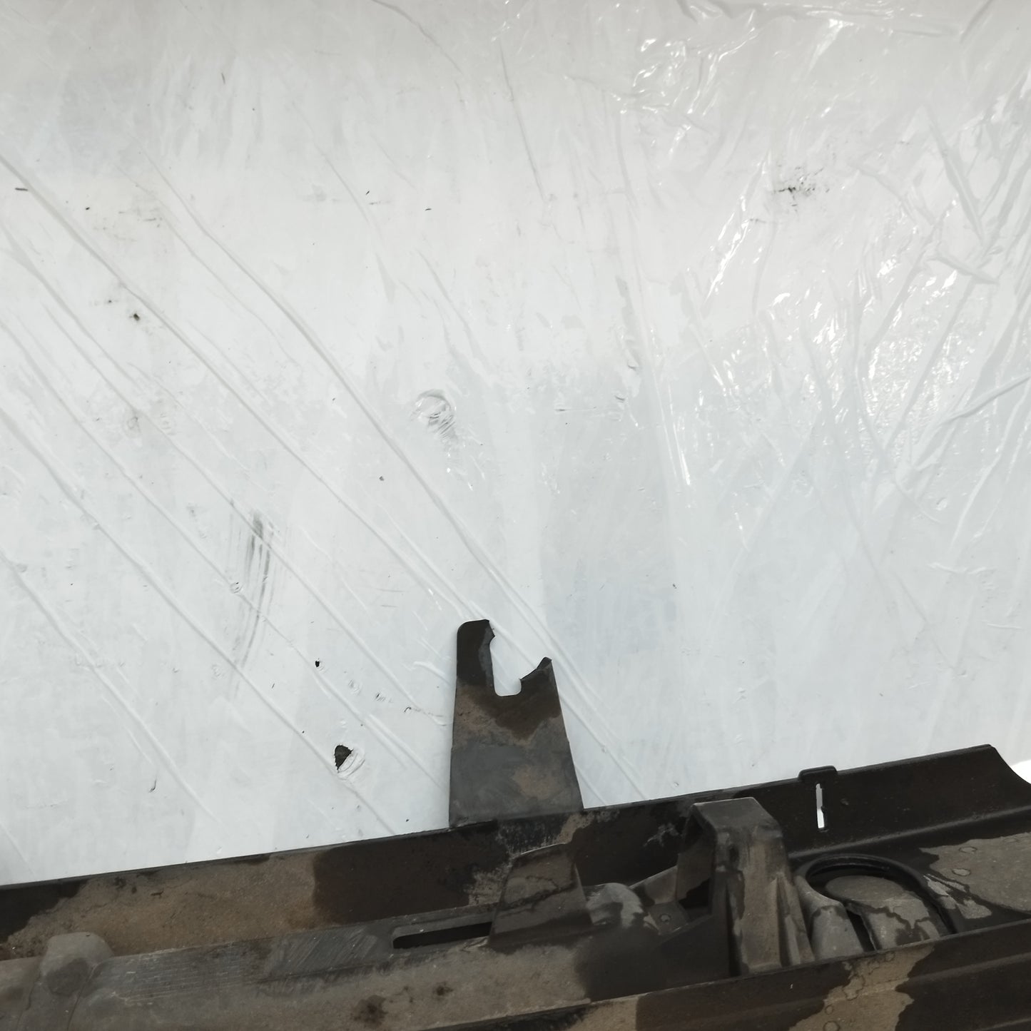 Paraurti posteriore nero Peugeot 208 2018 ecoAC13611