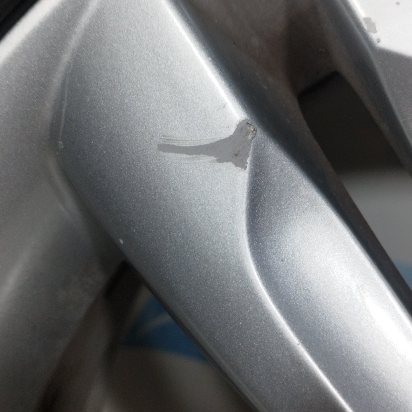 Komplette Leichtmetallfelgen mit Reifen Hyundai IX35 2011 225/60 R17 ecoAC9911