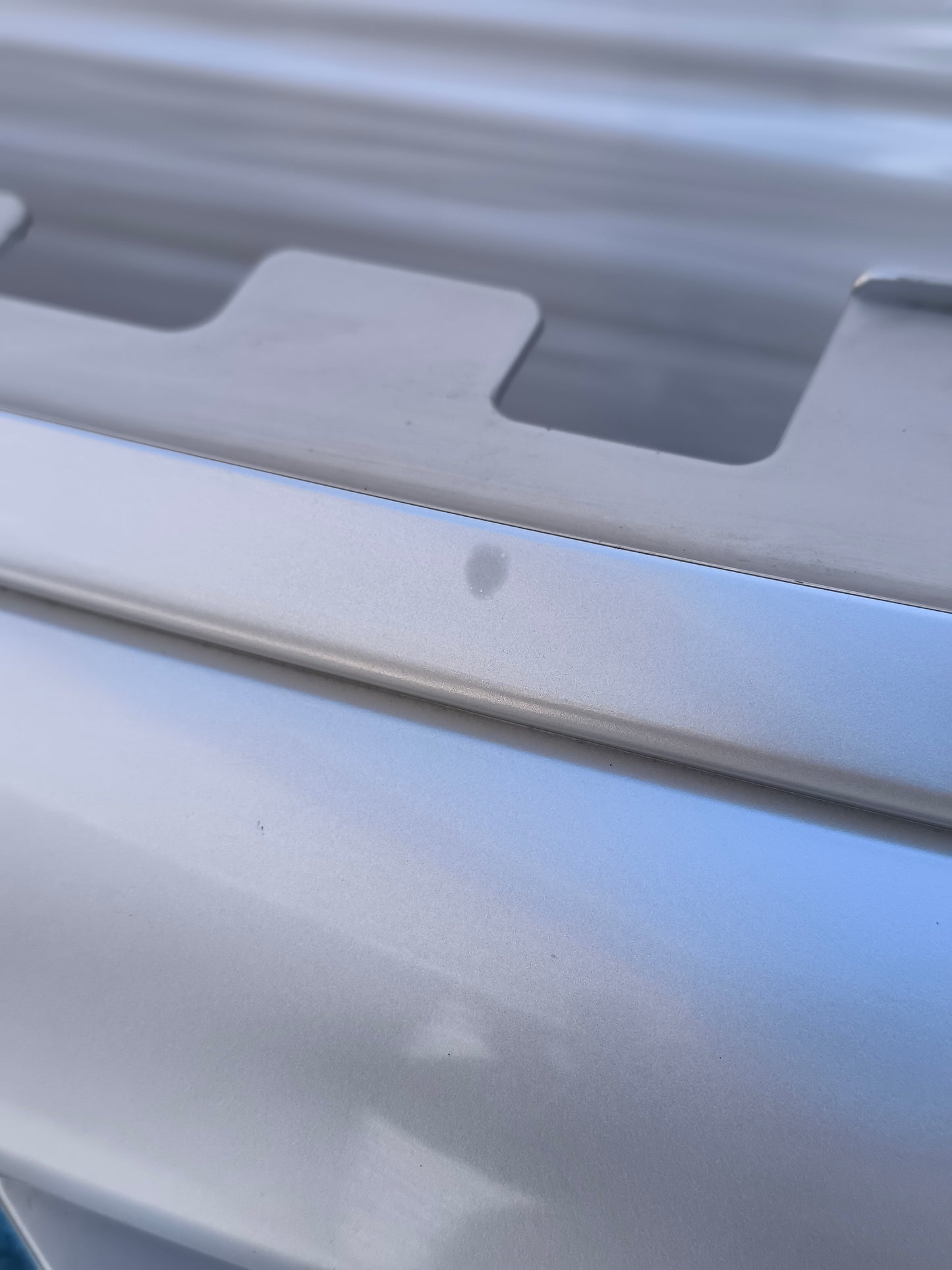 Mascherina anteriore Citroen C3 anno 2008 grigio argento cod: 9680094177 ecoAG8104