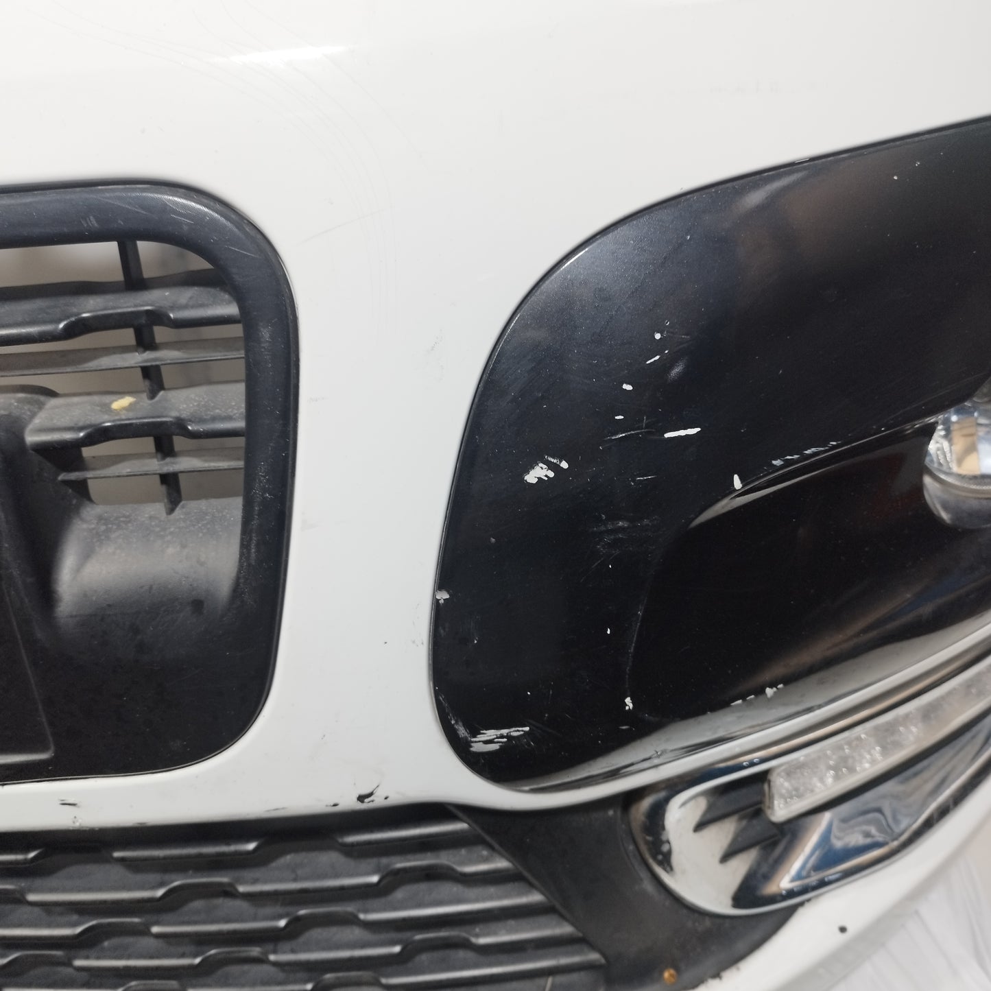 Paraurti anteriore Bianco Citroen C3 Picasso 2009 ecoAC14197