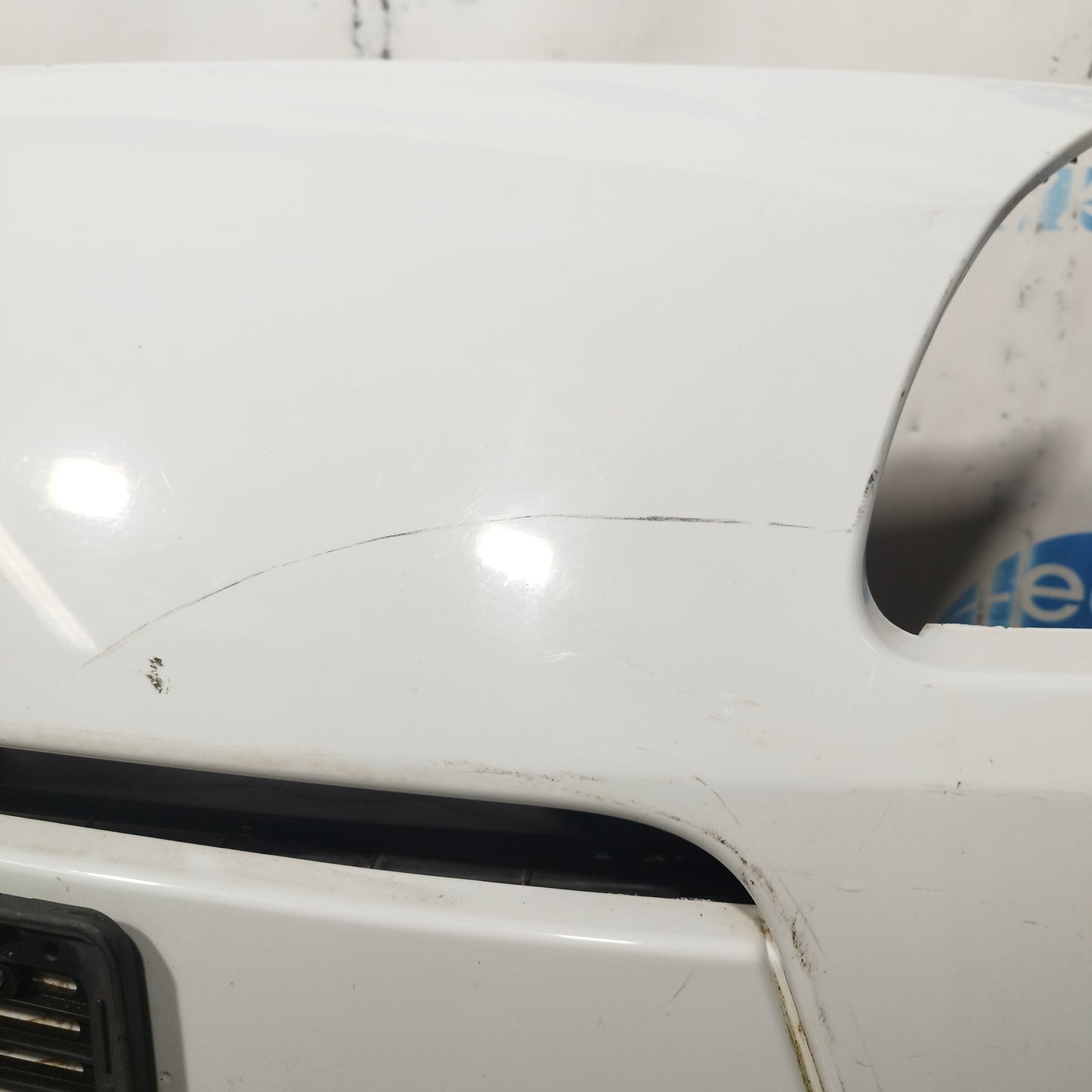 White Front Bumper Renault Twingo 2010 ecoAC10221