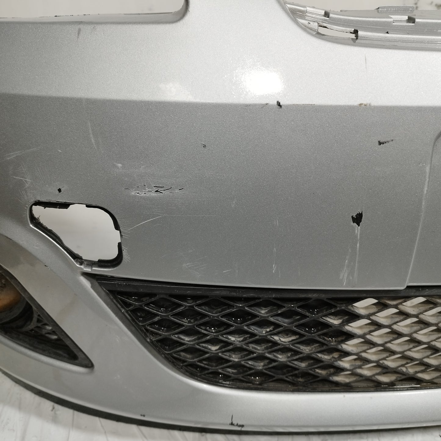 Paraurti anteriore grigio Ford Fiesta MK6 2005-2008 Restyling ecoAC15197