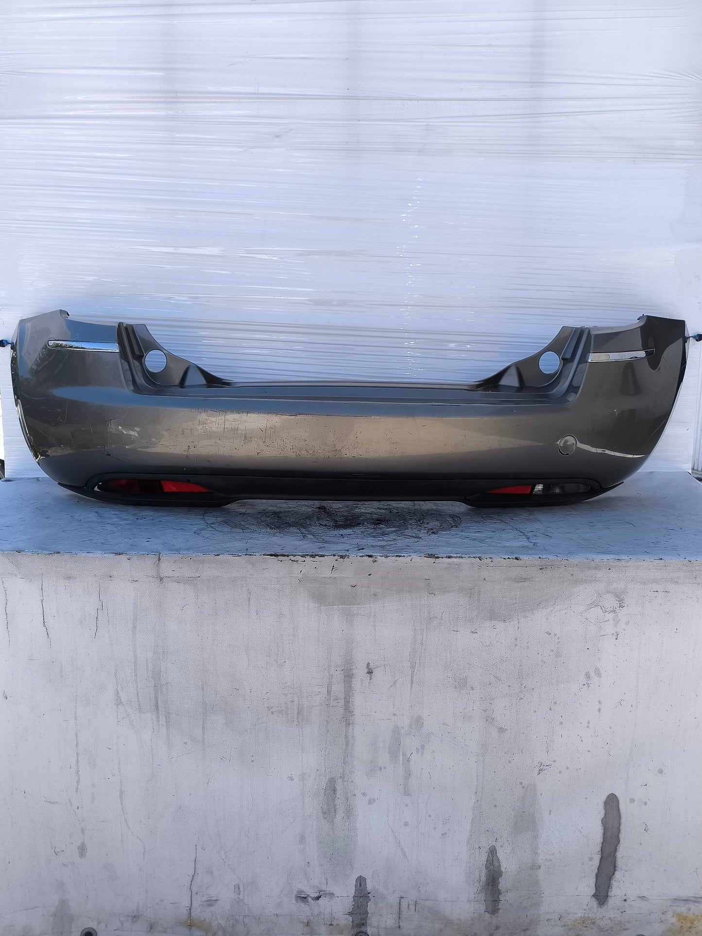 Paraurti posteriore grigio scuro Lancia Musa anno 2010 ecoAG8375