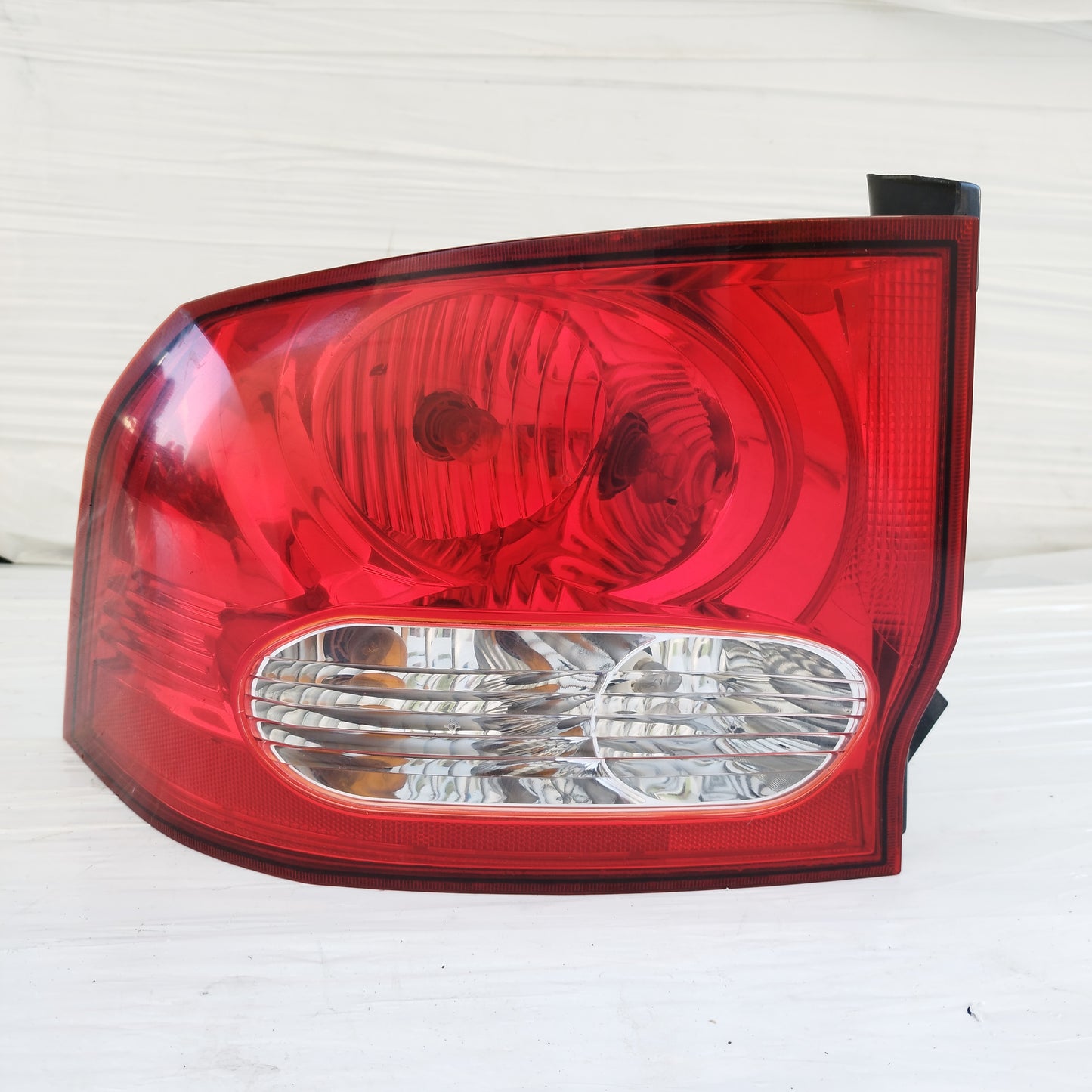 Fanale posteriore sx SsangYong Action 2006-2011 ecoDM326
