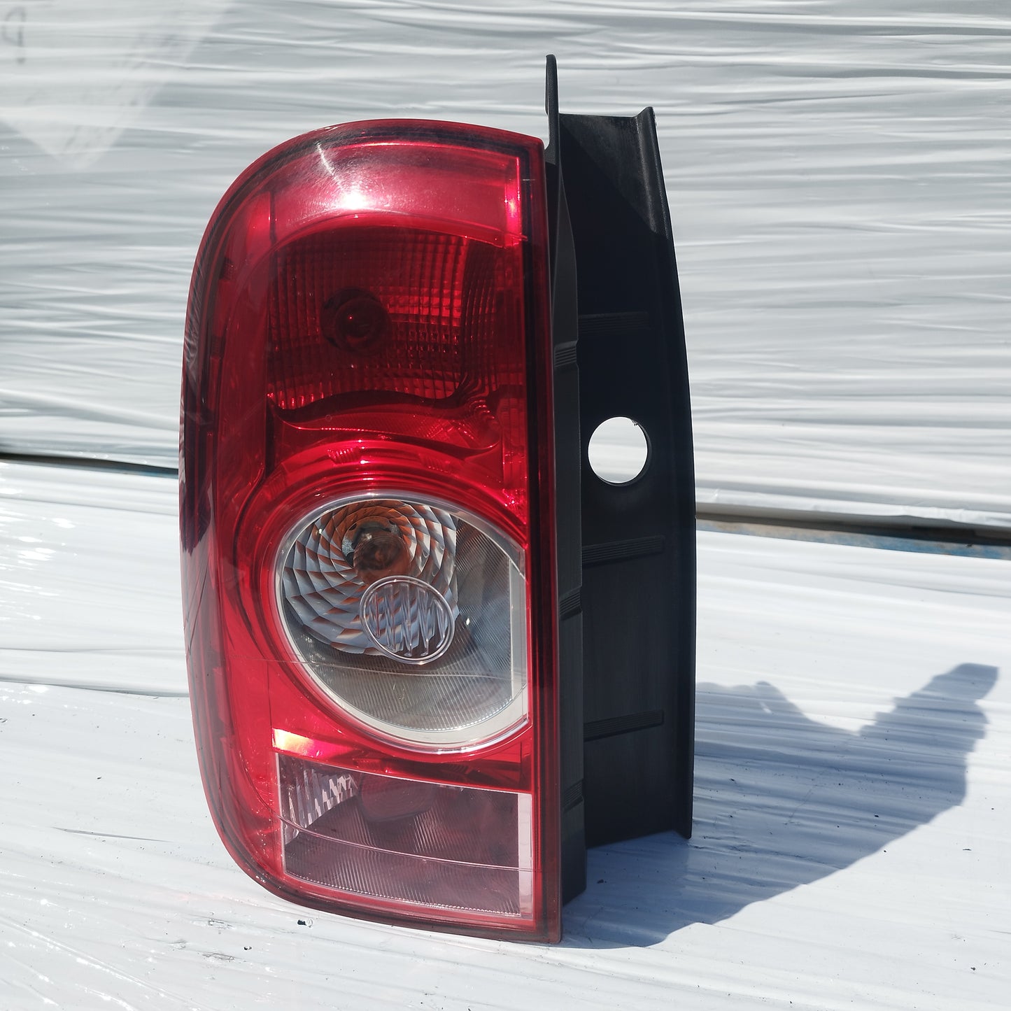Fanale posteriore sx Dacia Duster 2010 cod: 265550035A ecoDM050