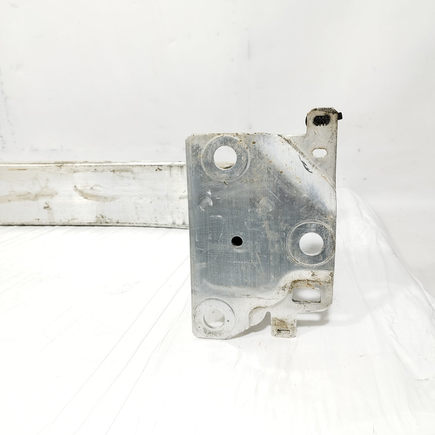 Rinforzo paraurti anteriore Renault Clio 2016 ecoAC14286