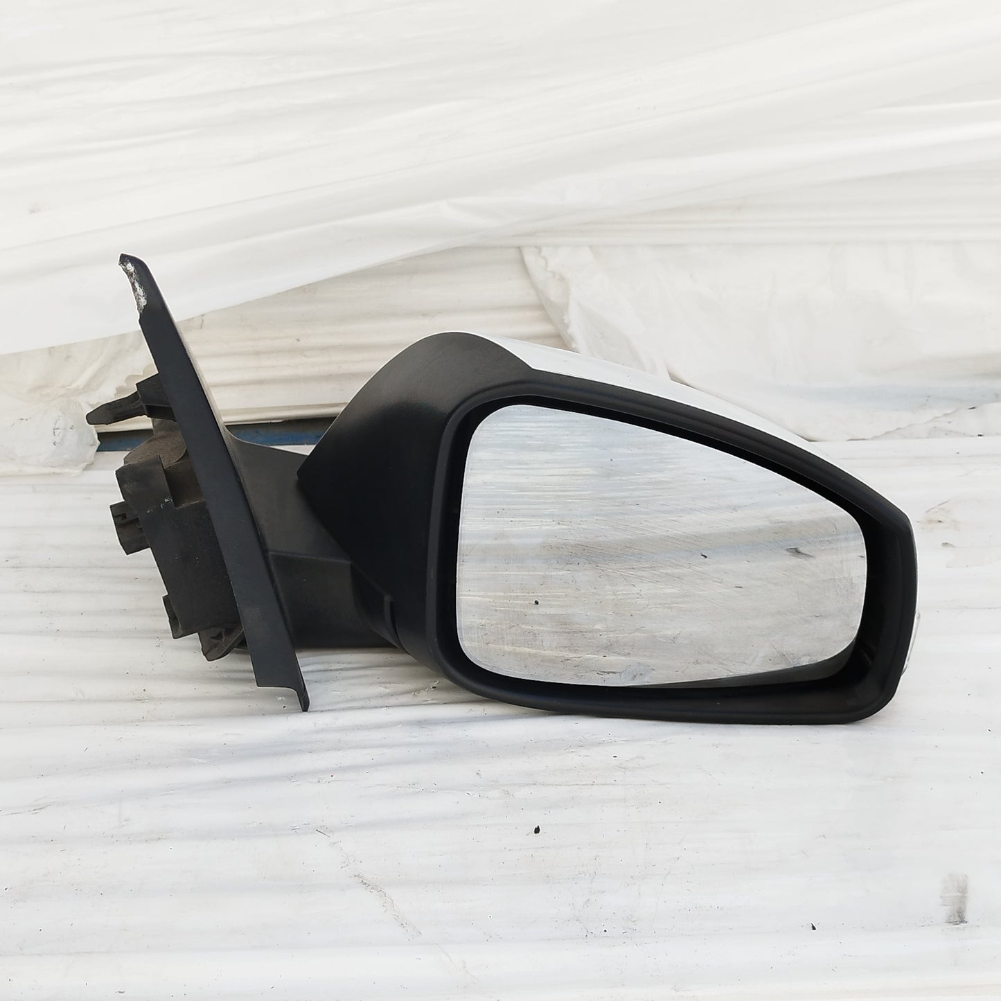 Specchietto elettrico anteriore dx bianco Renault Megane III 2008-2016 8 fili ecoDM383