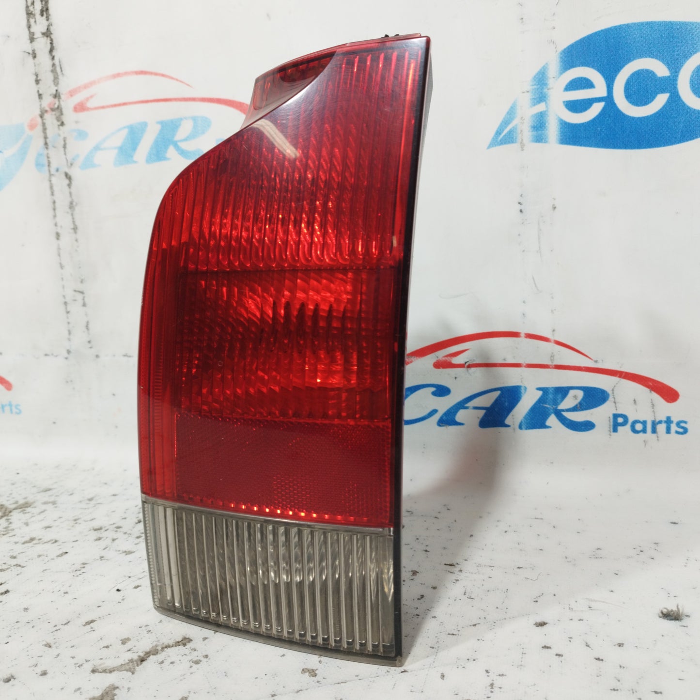 Linke Rückleuchte Volvo V70 2003 ecoAC9813