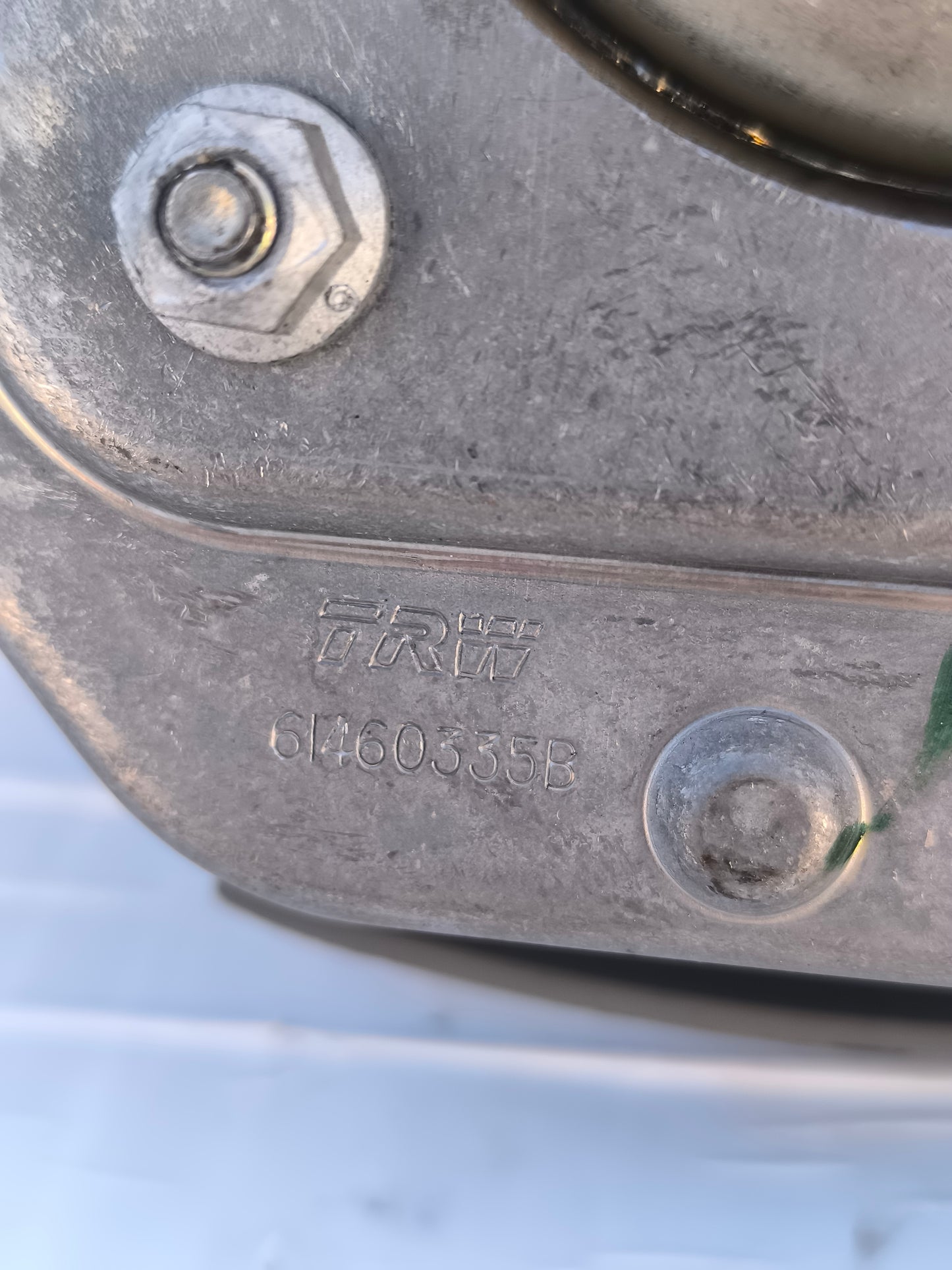 Mercedes ML W164 Lenkrad-Airbag Code 61460335B grau ecoAG7679 leicht zerkratzt