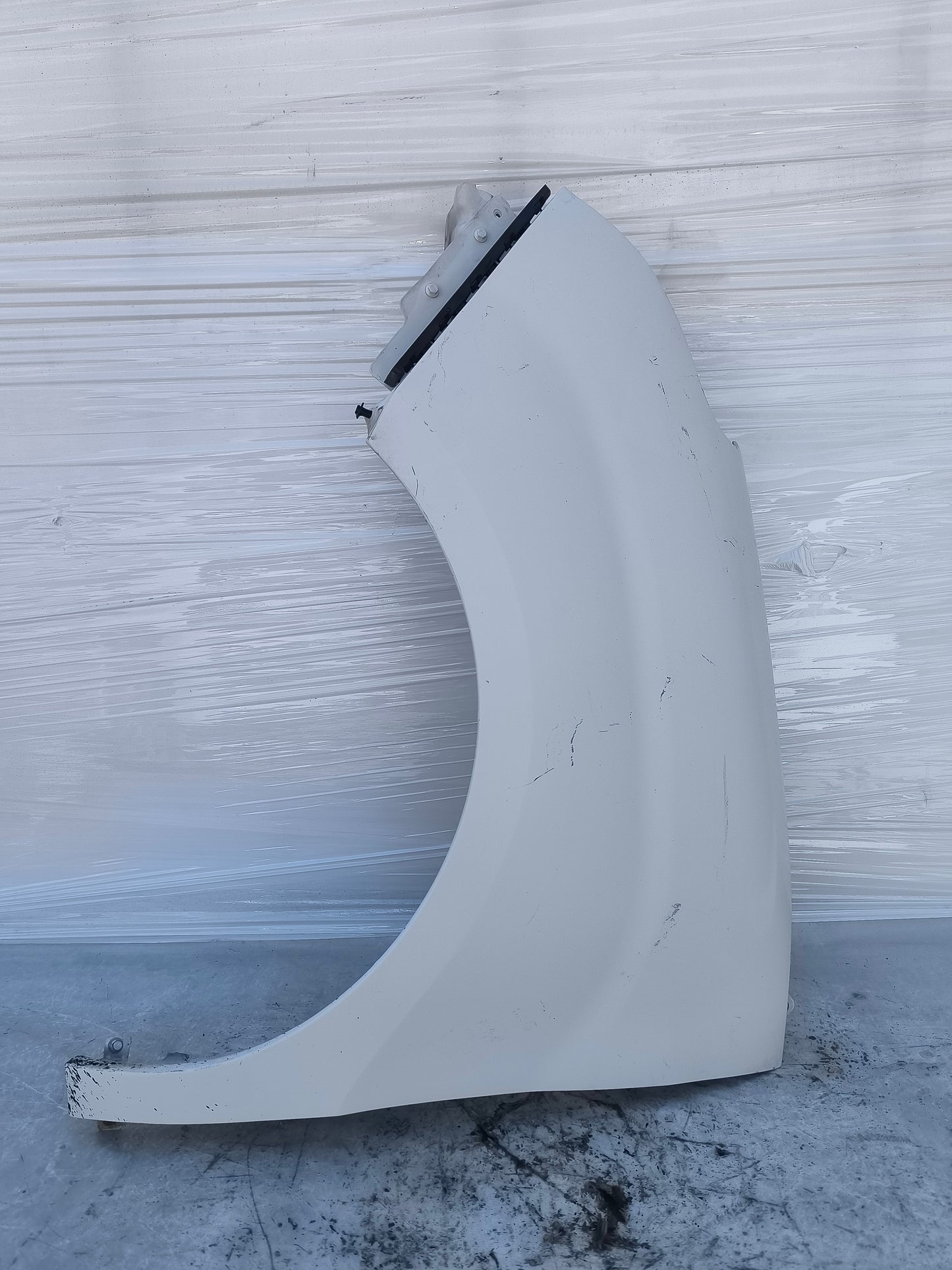 Parafango sx bianco Fiat Doblò anno 2011 ecoAG8308