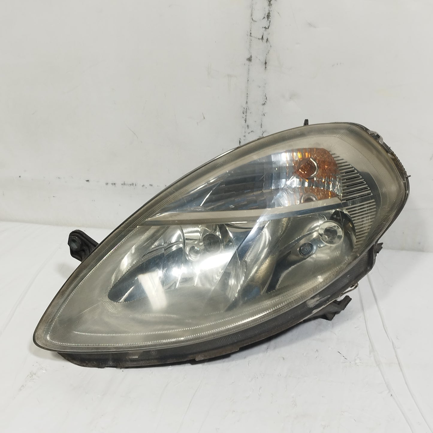 Fanale anteriore sx Lancia Ypsilon 2003-2006 ecoAC14796