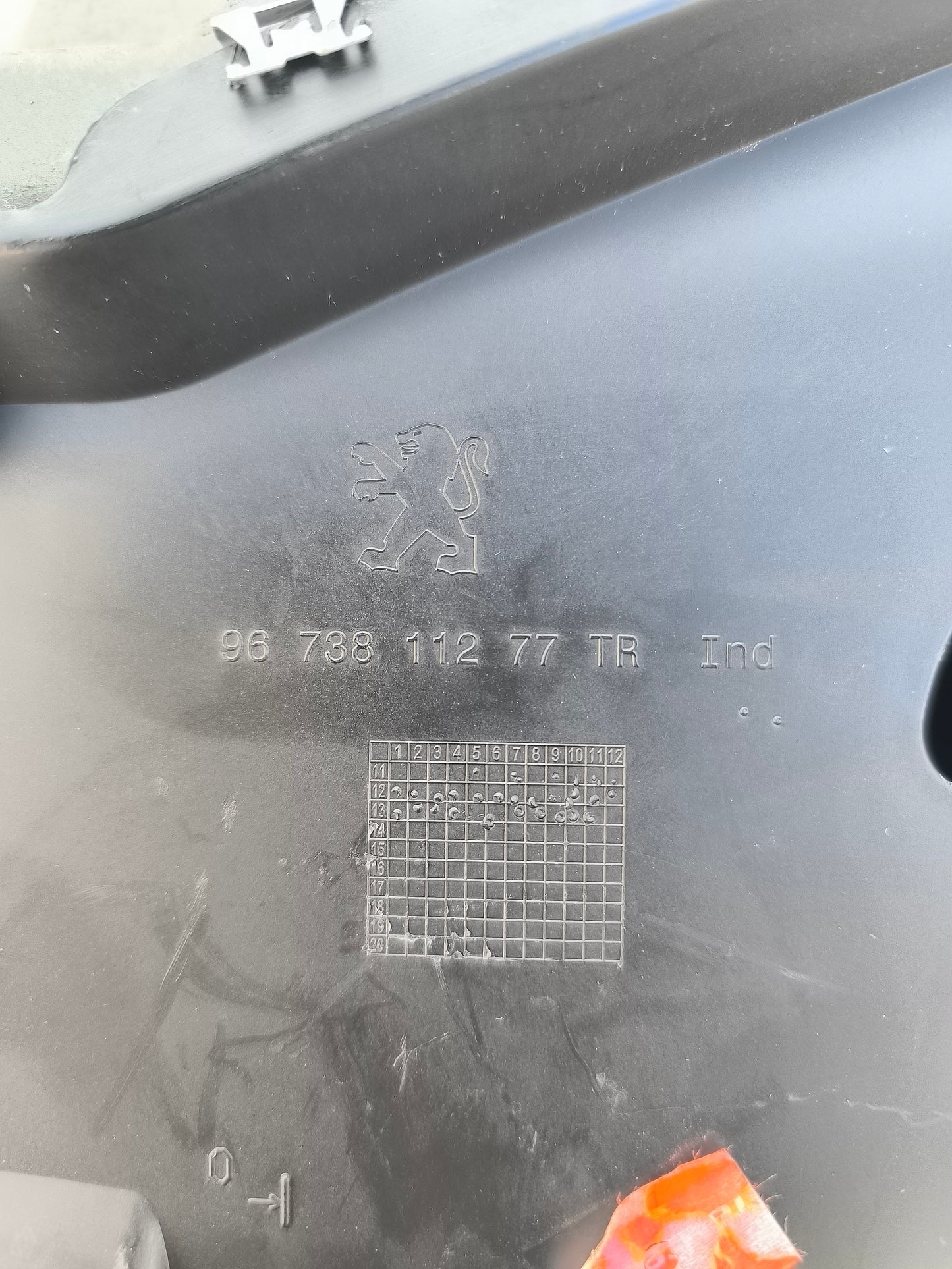 Cassetto portaoggetti Peugeot 208 2014 Cod. 9673811277 ecoAG5923
