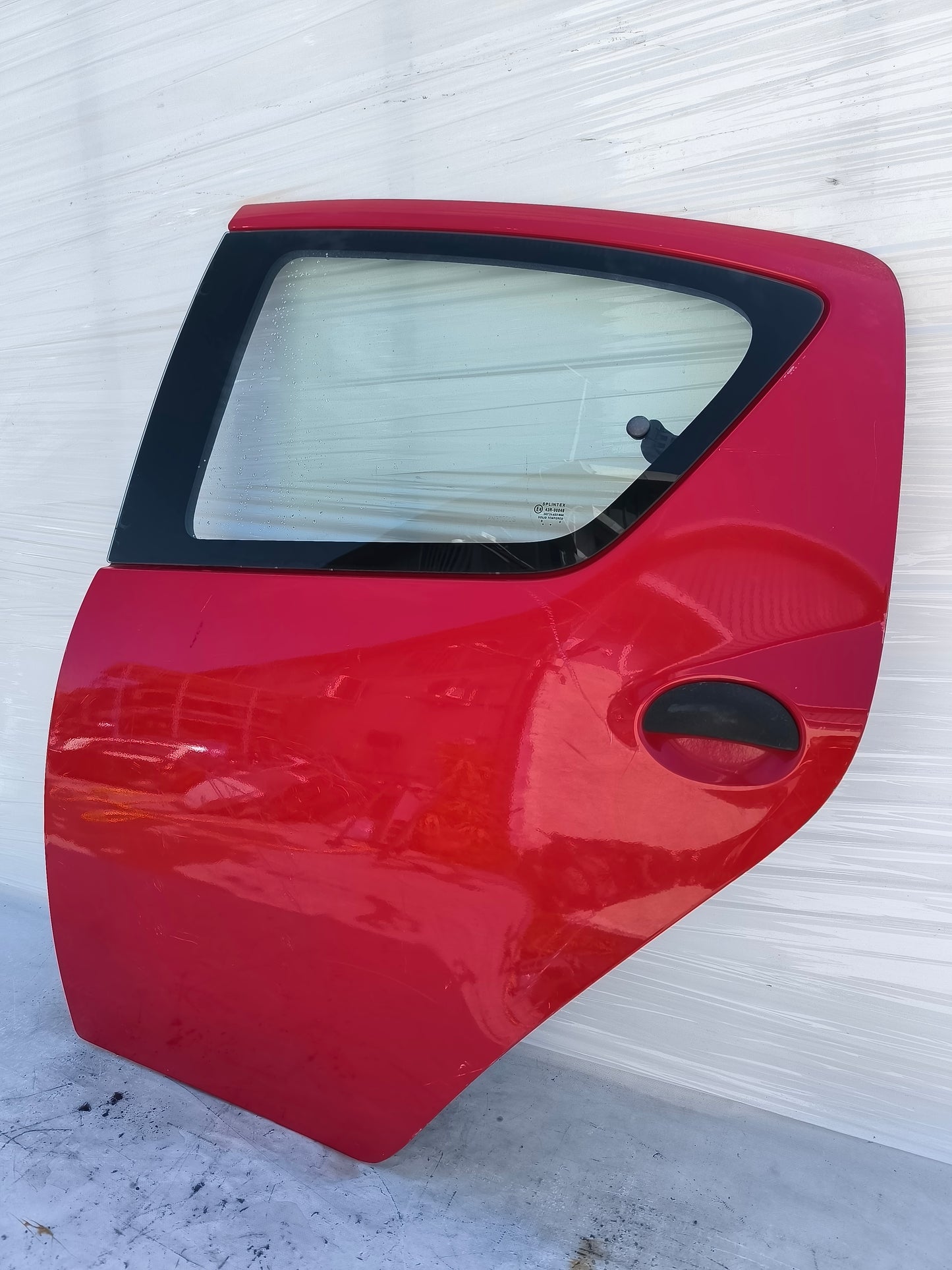 Sportello posteriore sx rosso Toyota Aygo (AB10) 2005-2014 ecoAG7955