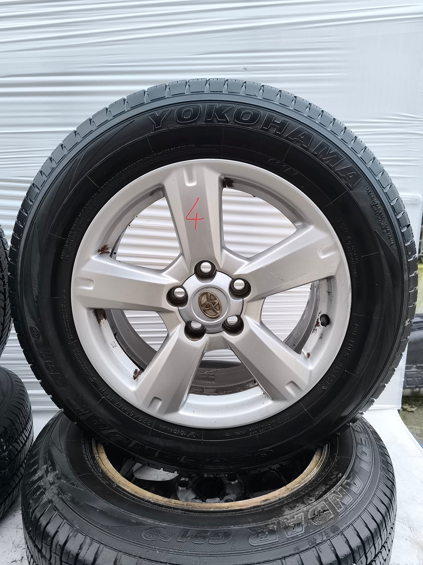 Cerchi e gomme + scorta Toyota RAV4 anno 2006 ecoAG7915
