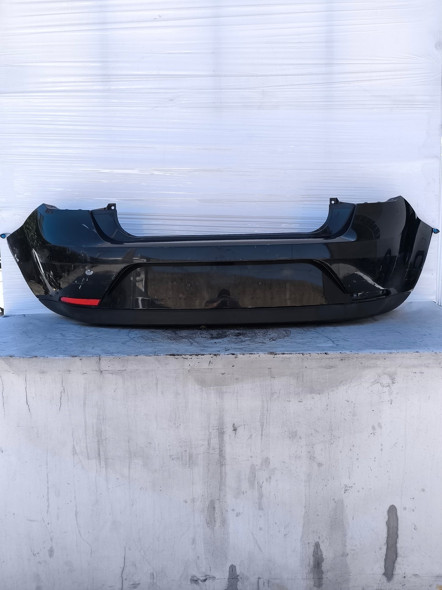 Paraurti posteriore nero Seat Ibiza IV cod: 6j3807421 ecoAG8374