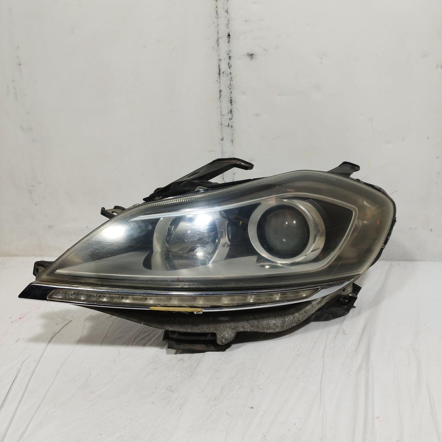 Fanale anteriore sx Lancia Delta III serie (844) 2008-2014 ecoAC14753