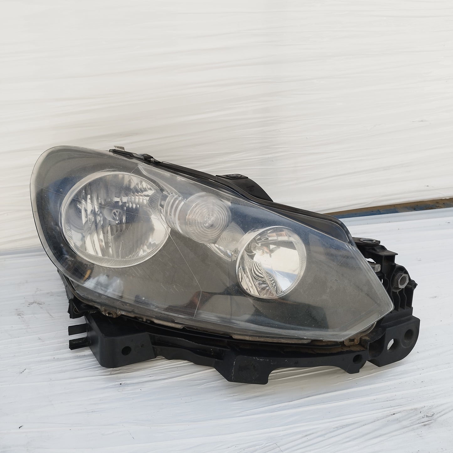 Fanale anteriore dx Volkswagen Golf VI (5K1) 2008-2013 cod: 5K1941006P ecoDM066